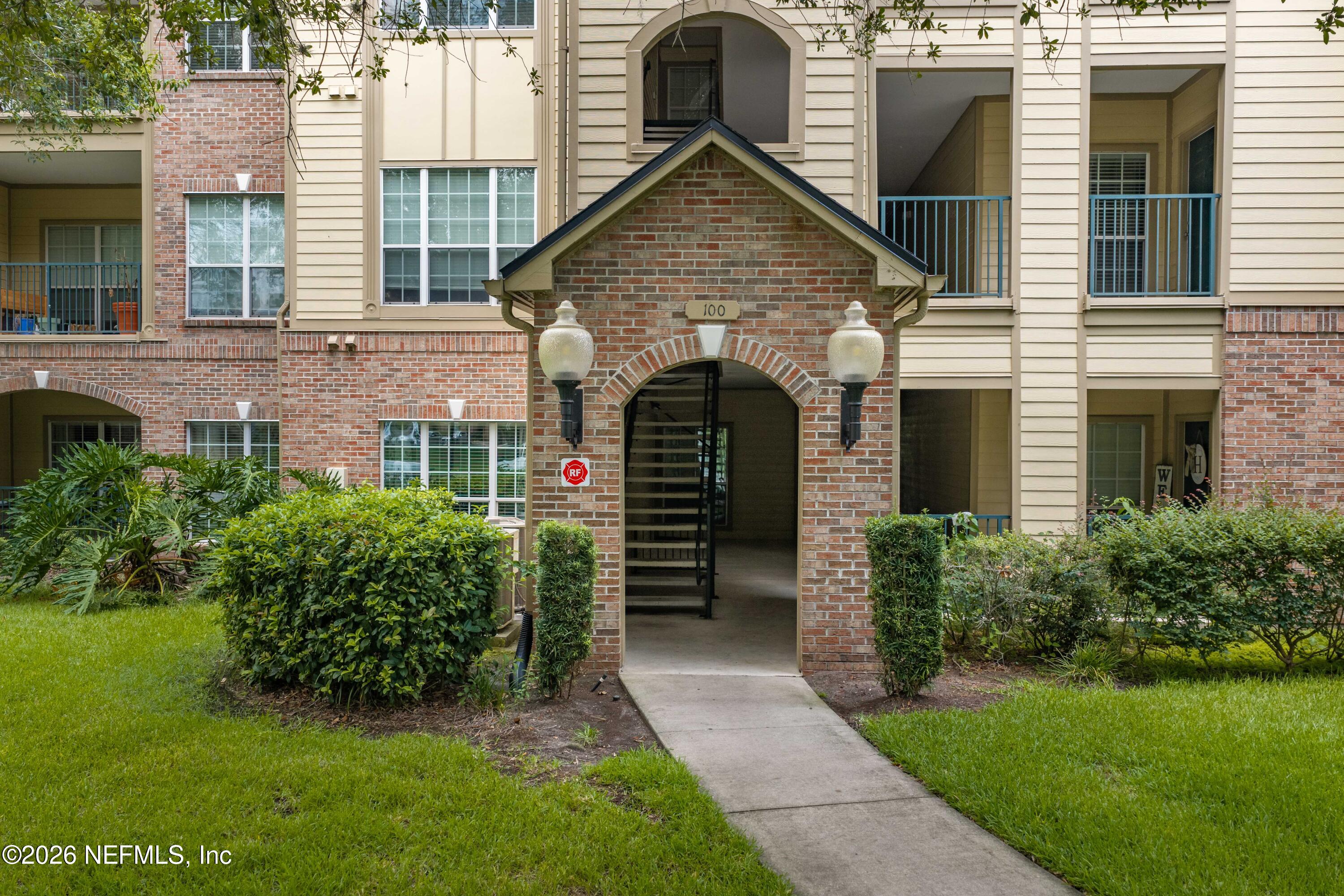 7800 POINT MEADOWS Drive 134