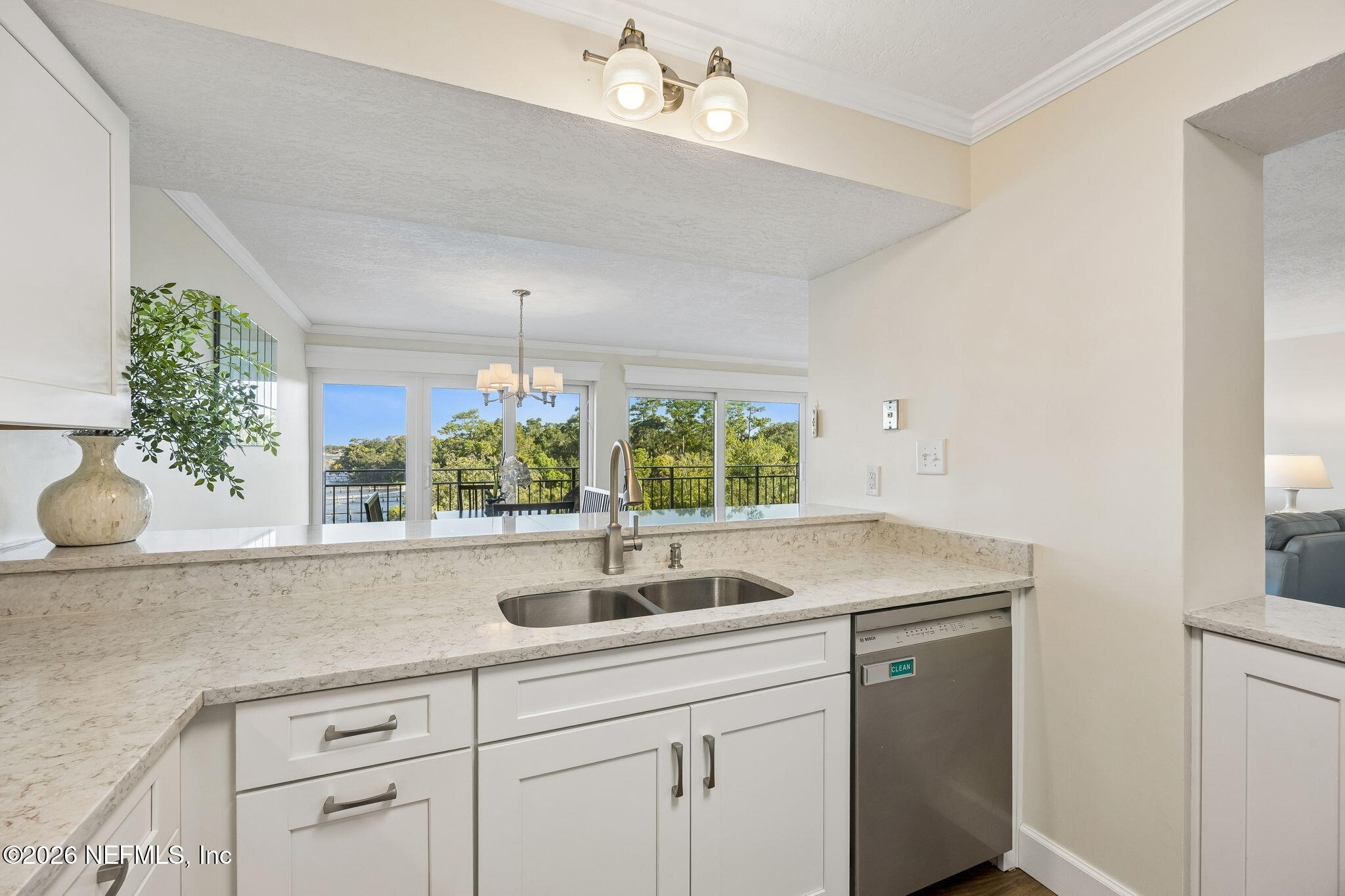 6000 SAN JOSE Boulevard 6-B