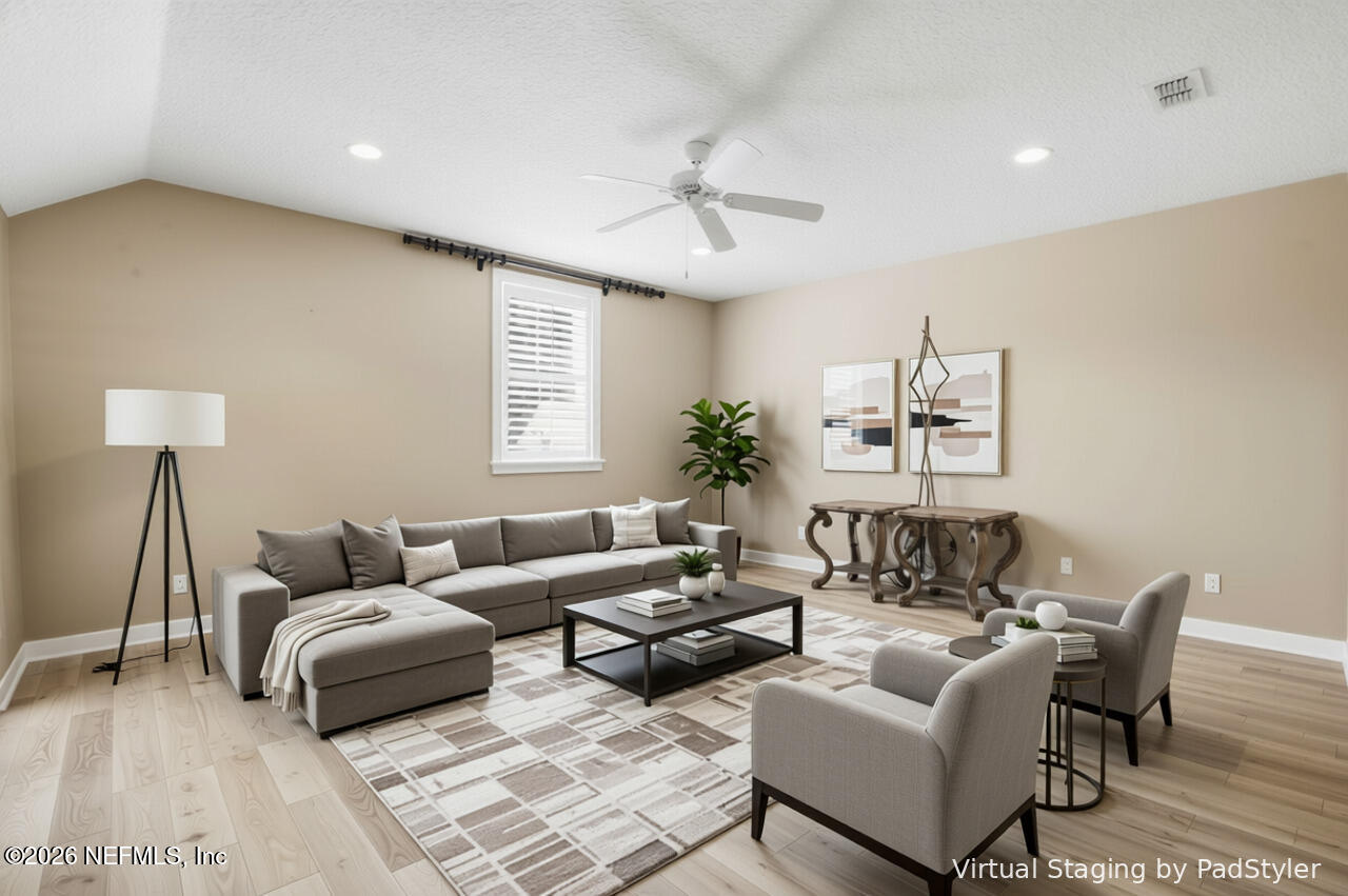 1363 HERITAGE MANOR Drive
