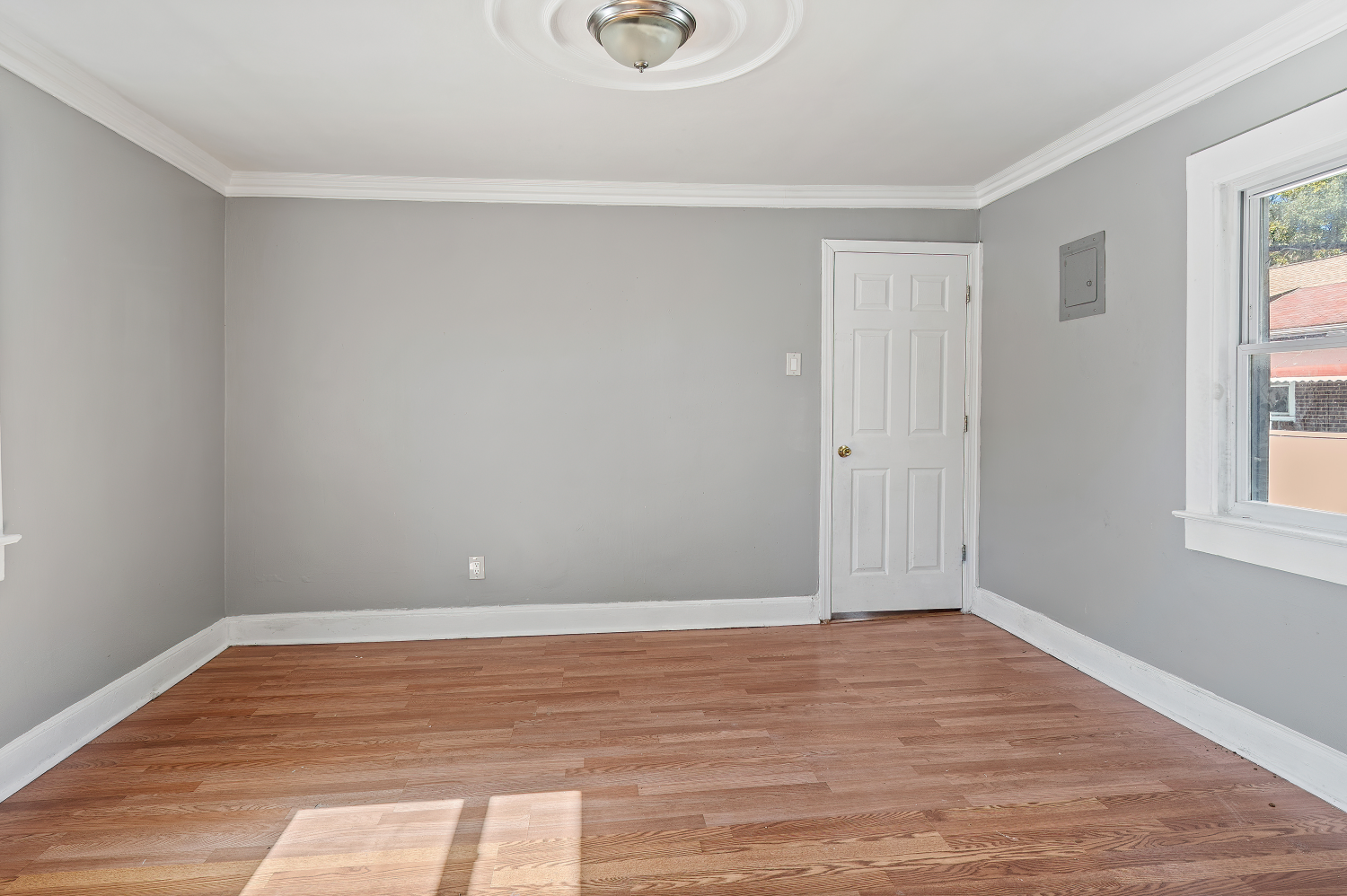 329 UNDERHILL Avenue