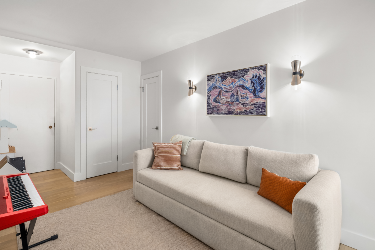 69 5TH Avenue 9GH