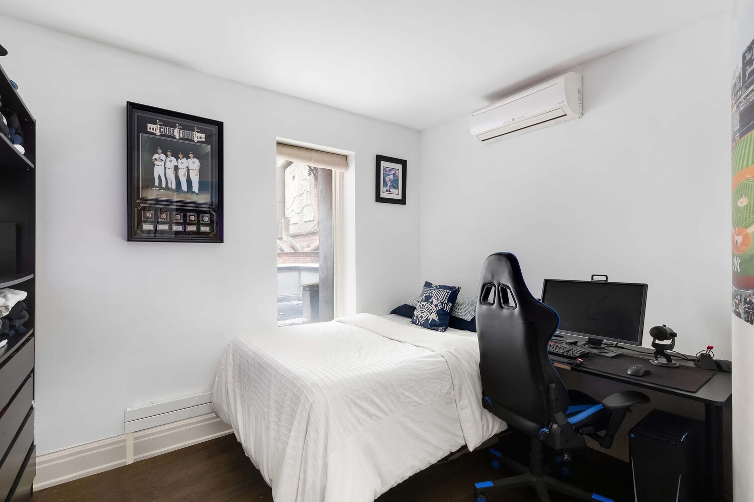 104 CHARLTON Street 1/2E