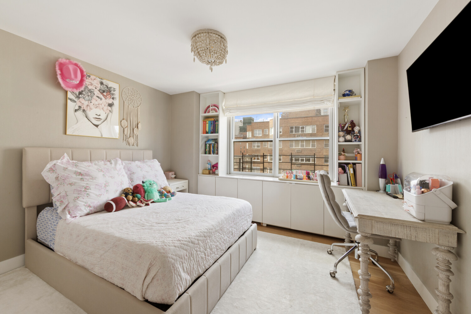 300 E 71ST Street 16HJ