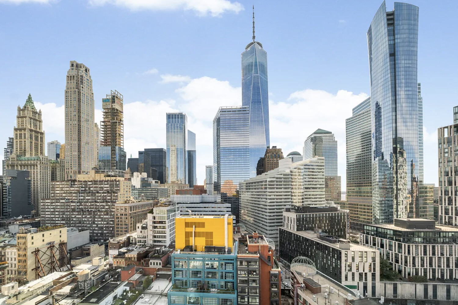 143 READE Street PH1