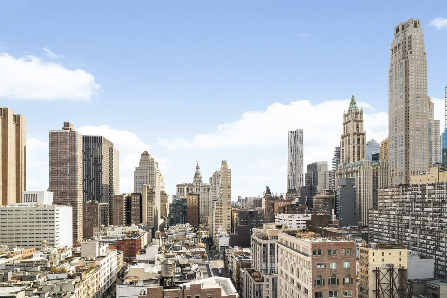 143 READE Street PH1