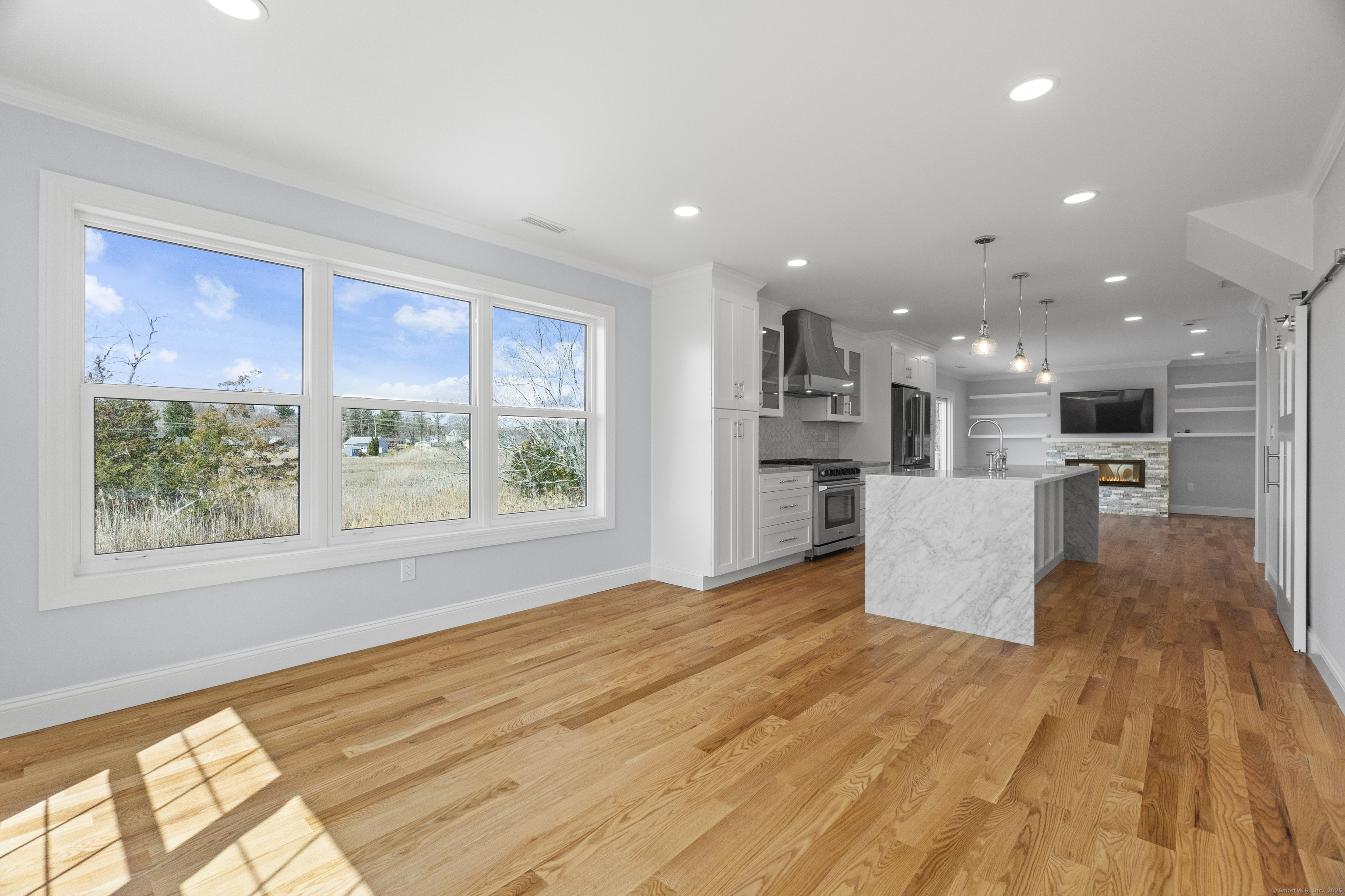 26 Meadowood Lane