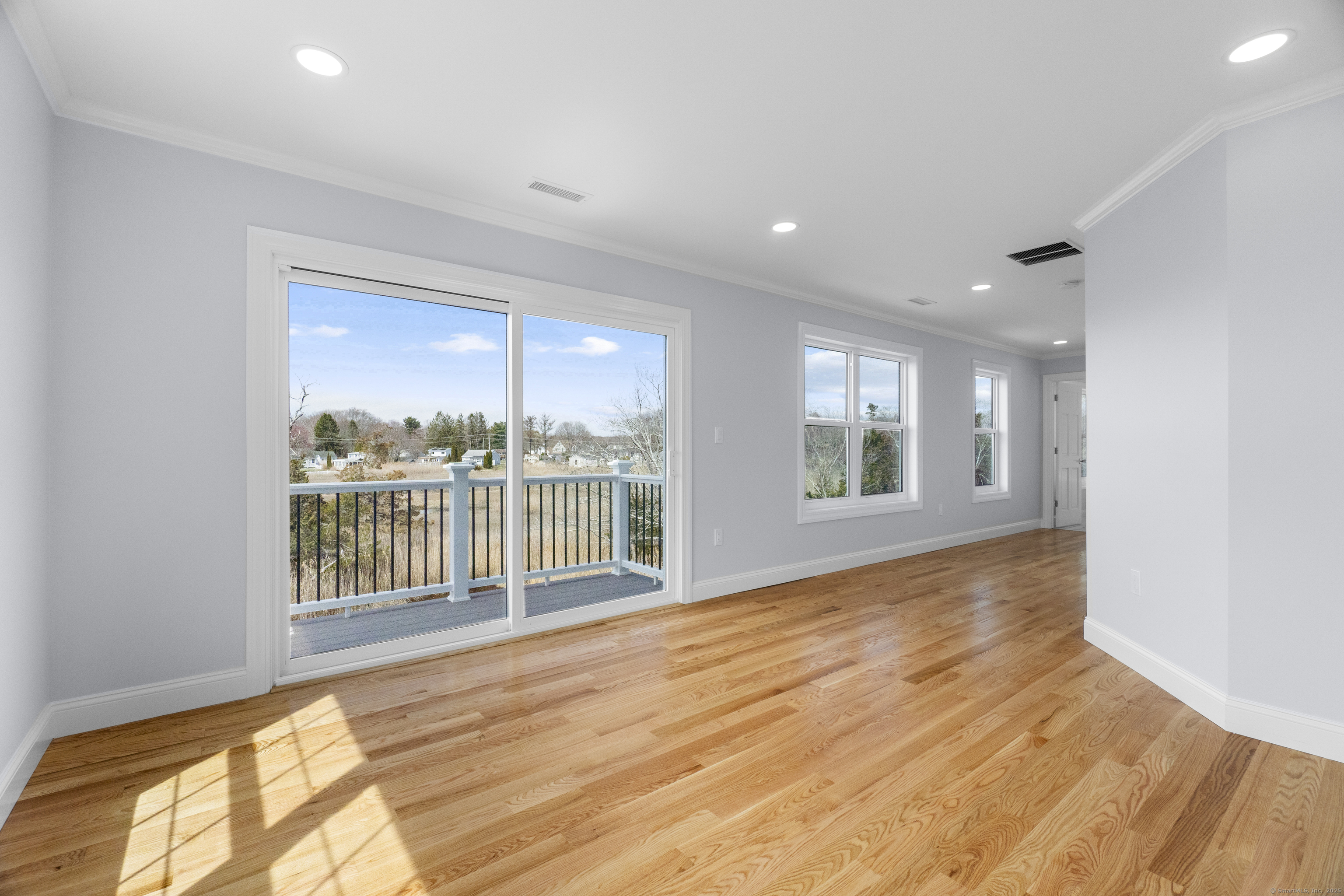 26 Meadowood Lane