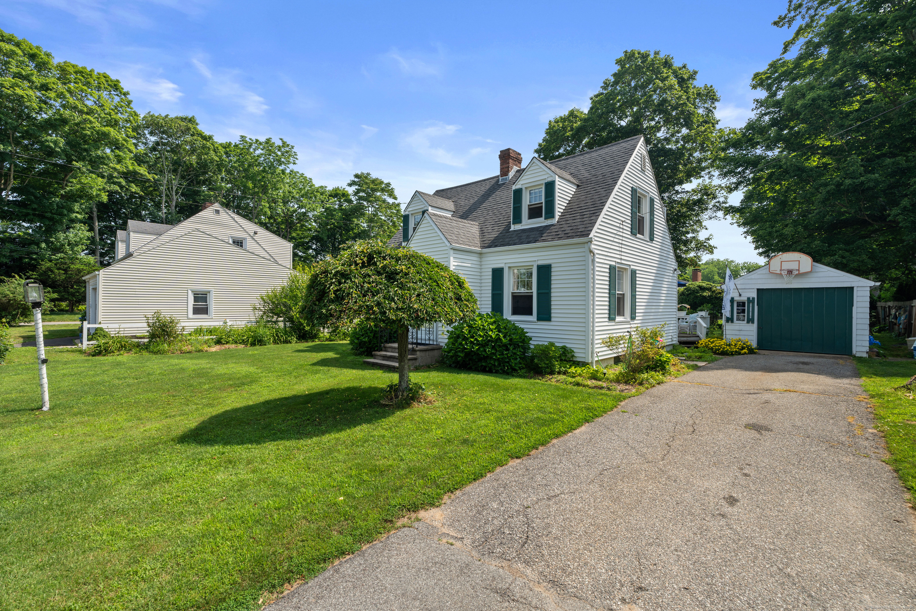 16 Lynde Street