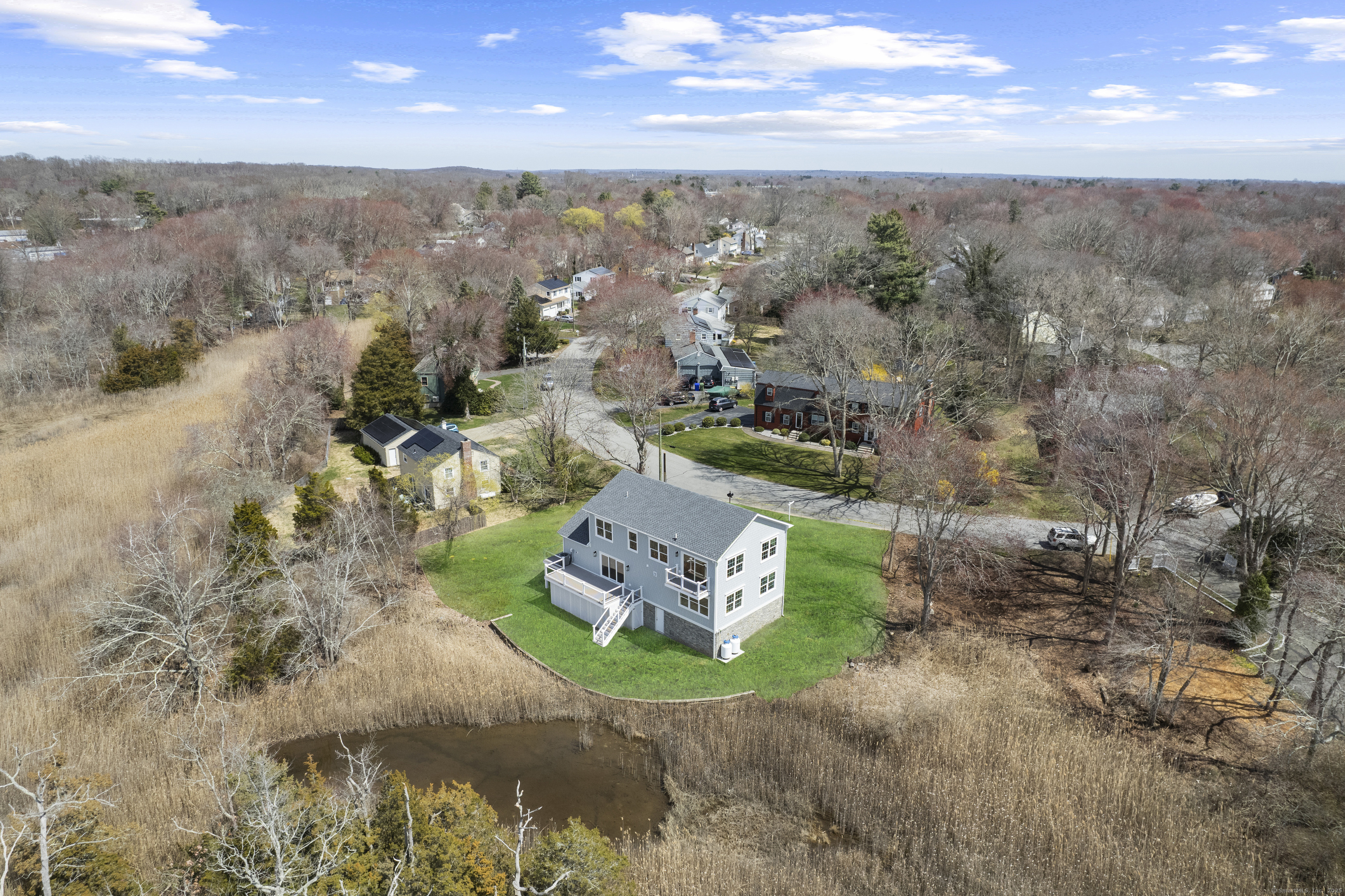 26 Meadowood Lane