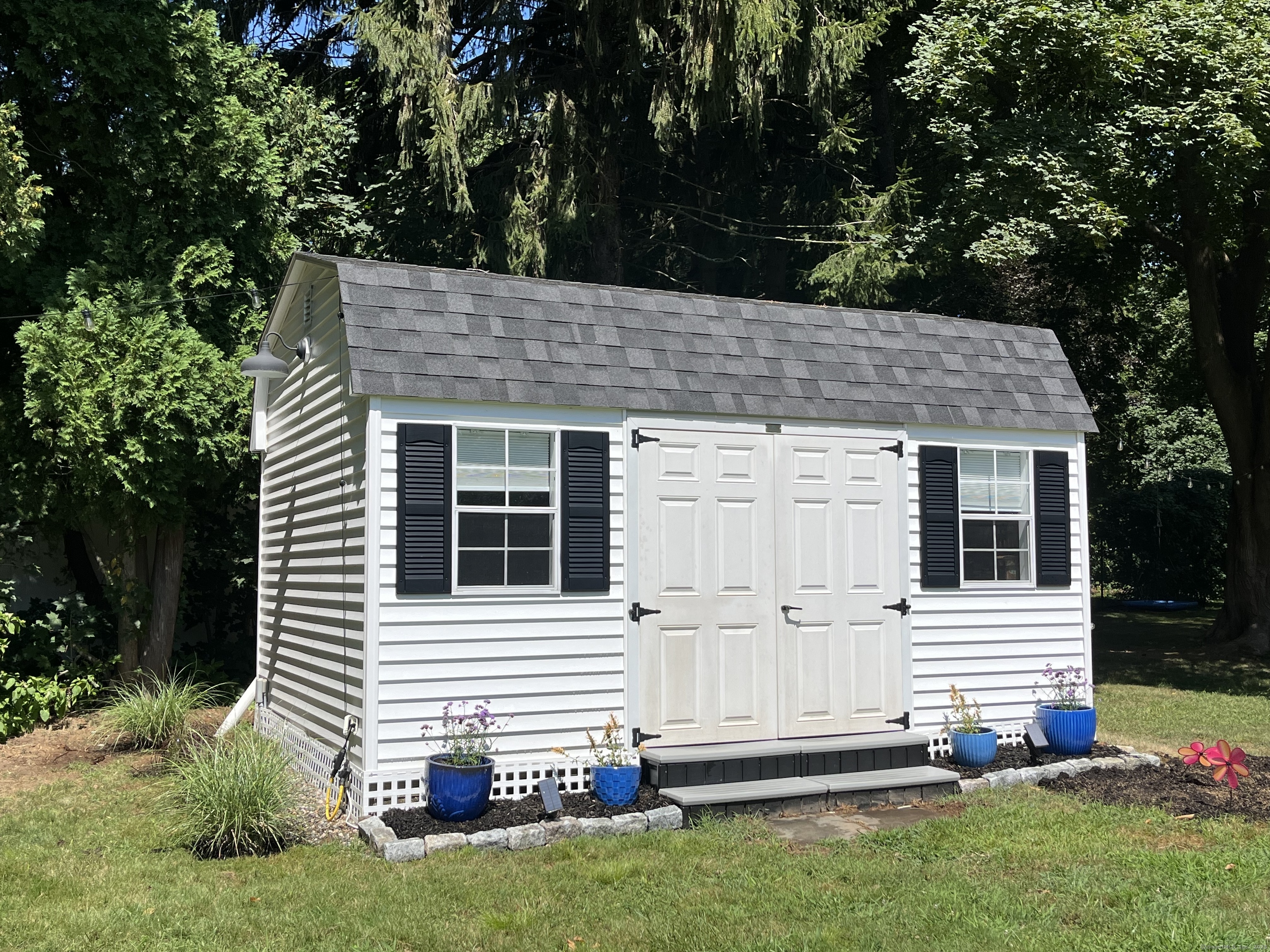 24 Cottage Place
