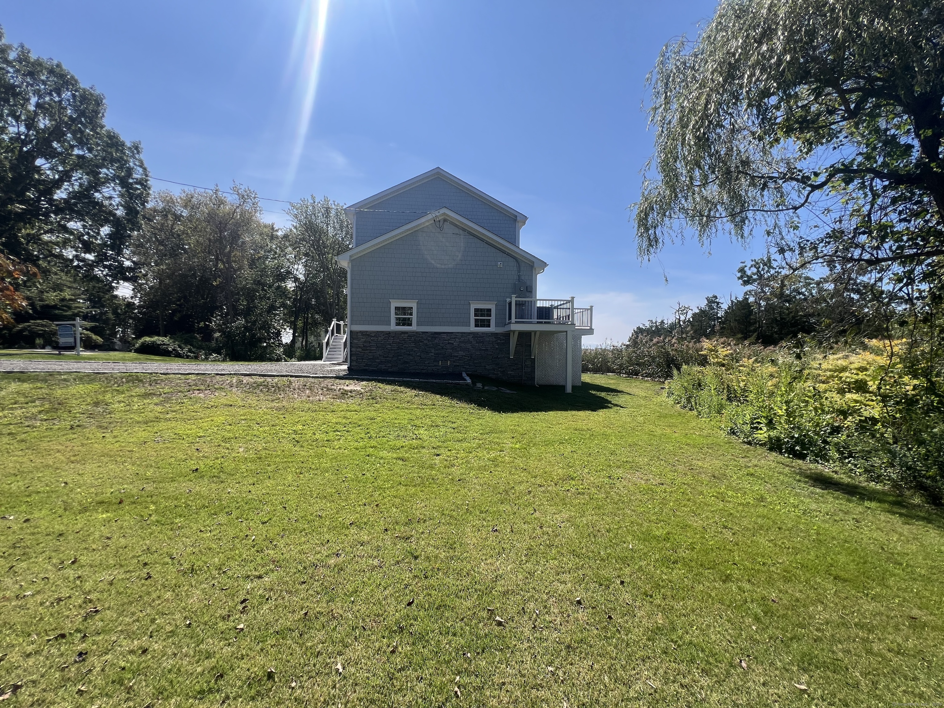26 Meadowood Lane
