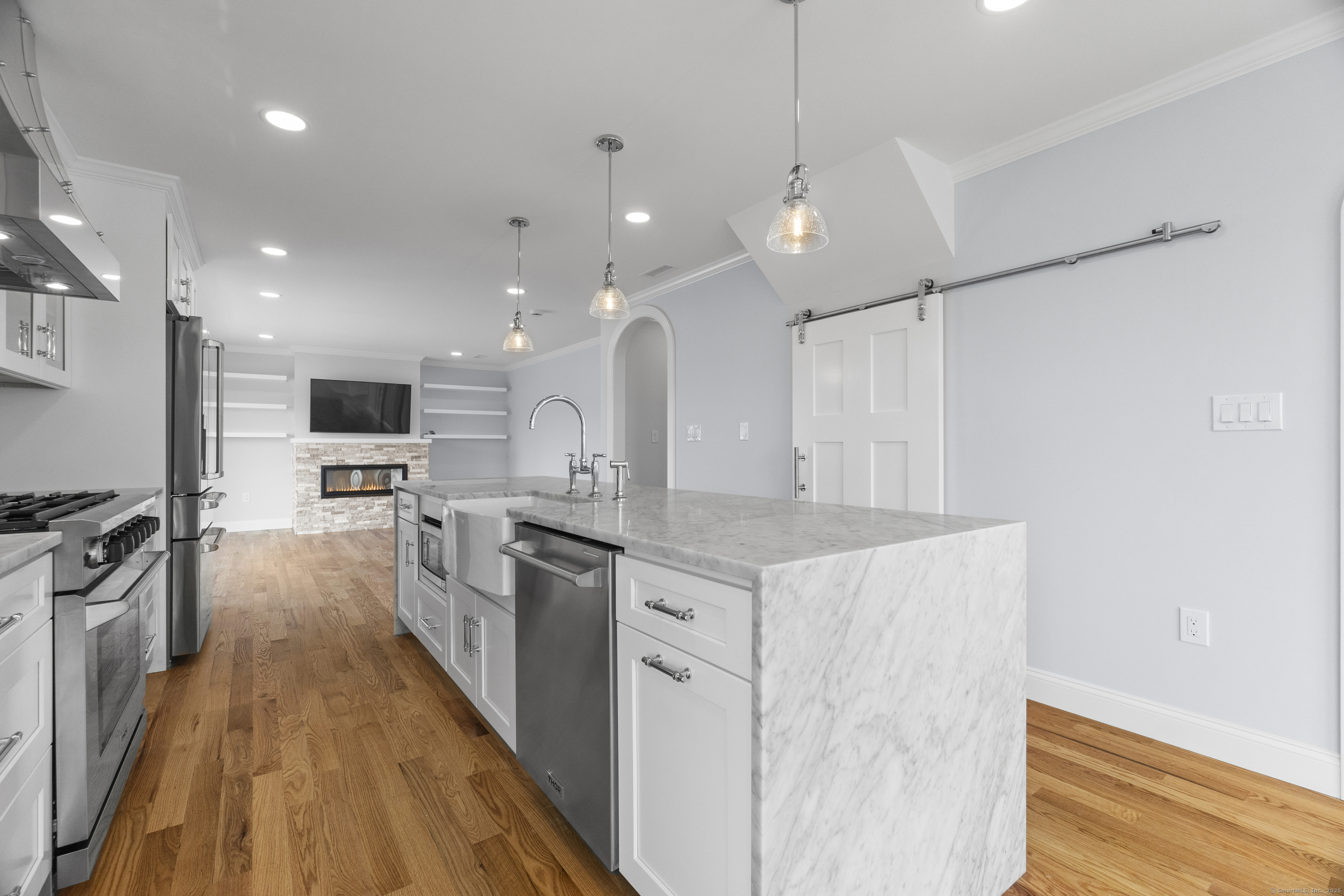 26 Meadowood Lane