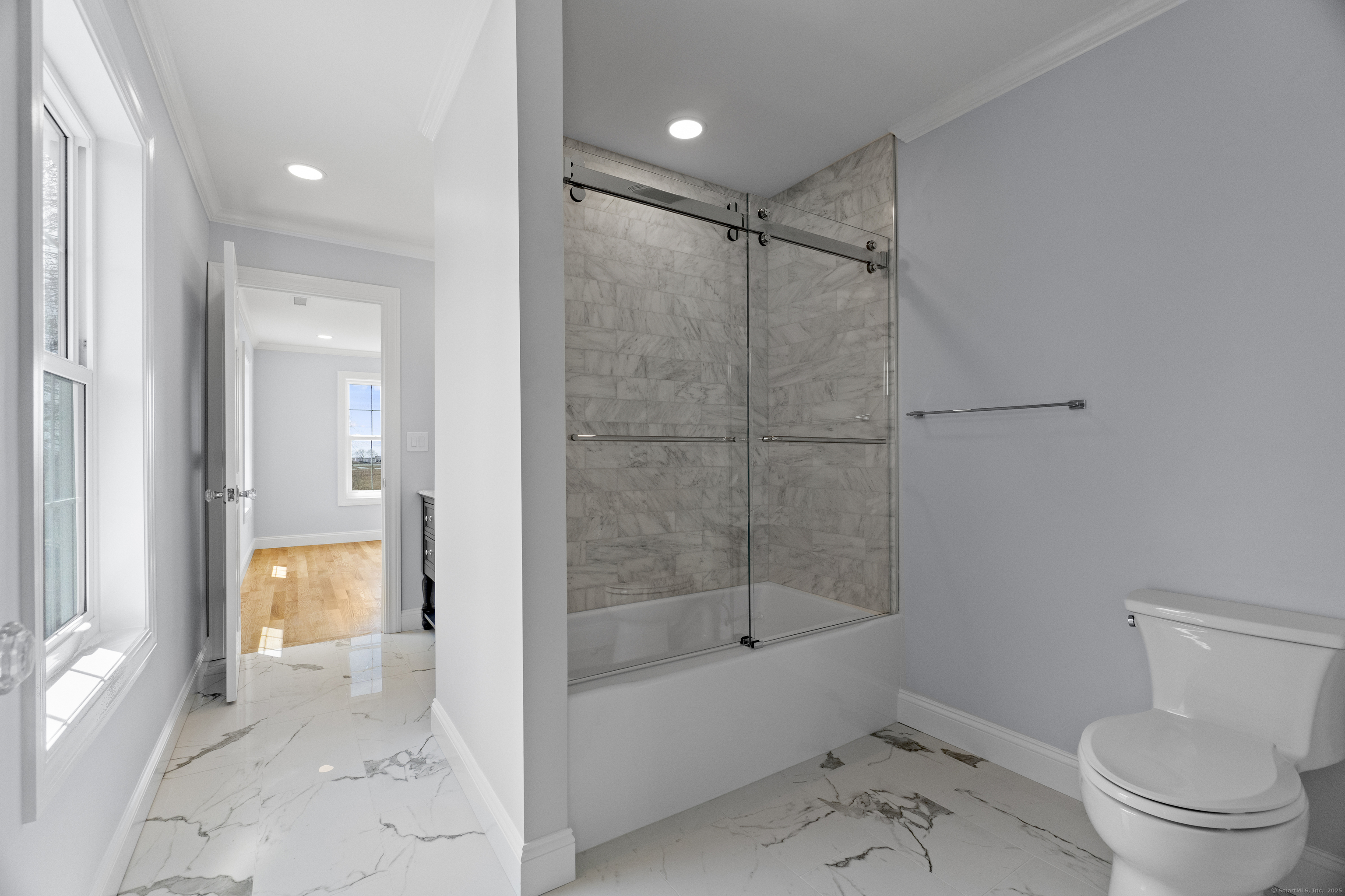 26 Meadowood Lane