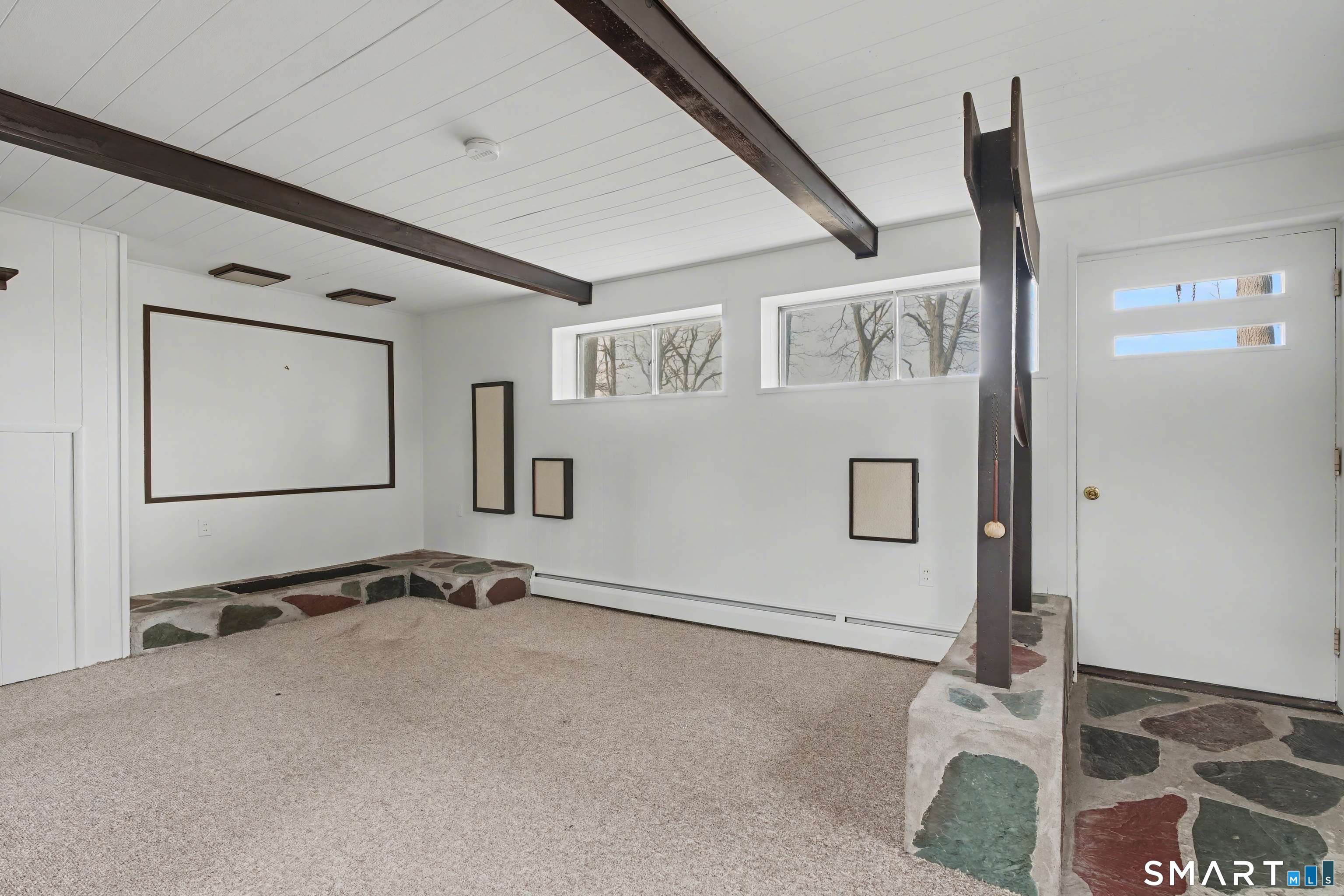 33 Briarwood Drive