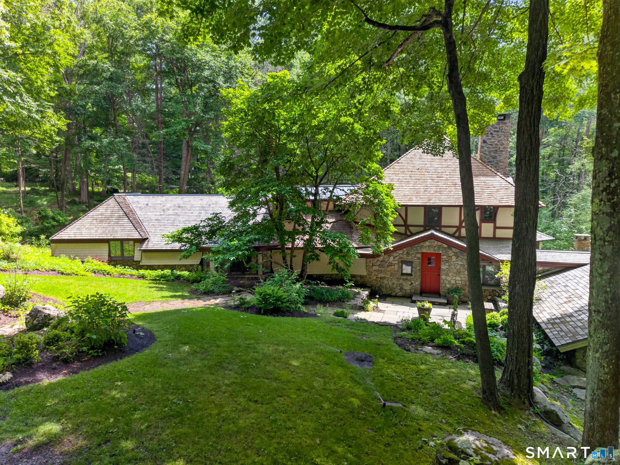 18 Birch Mill Road