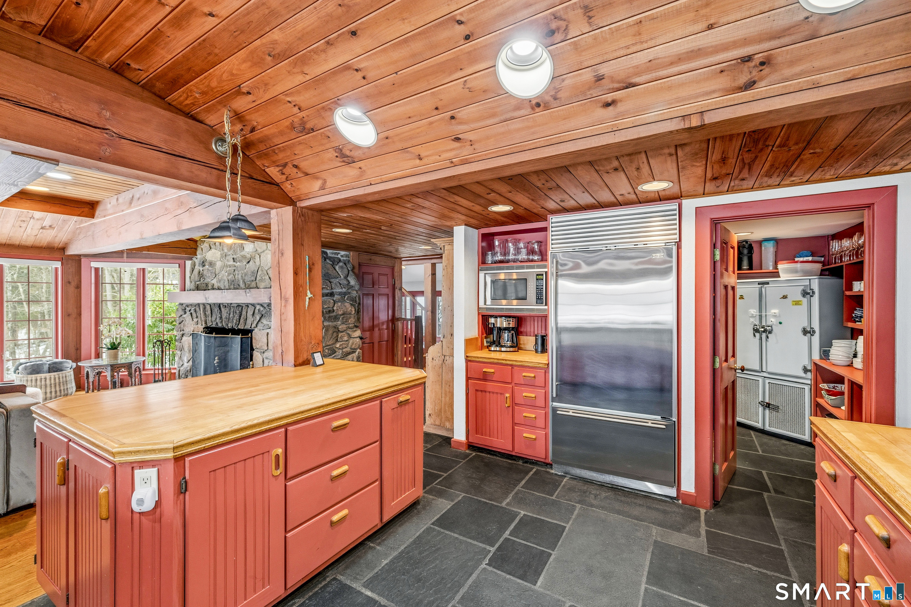 18 Birch Mill Road