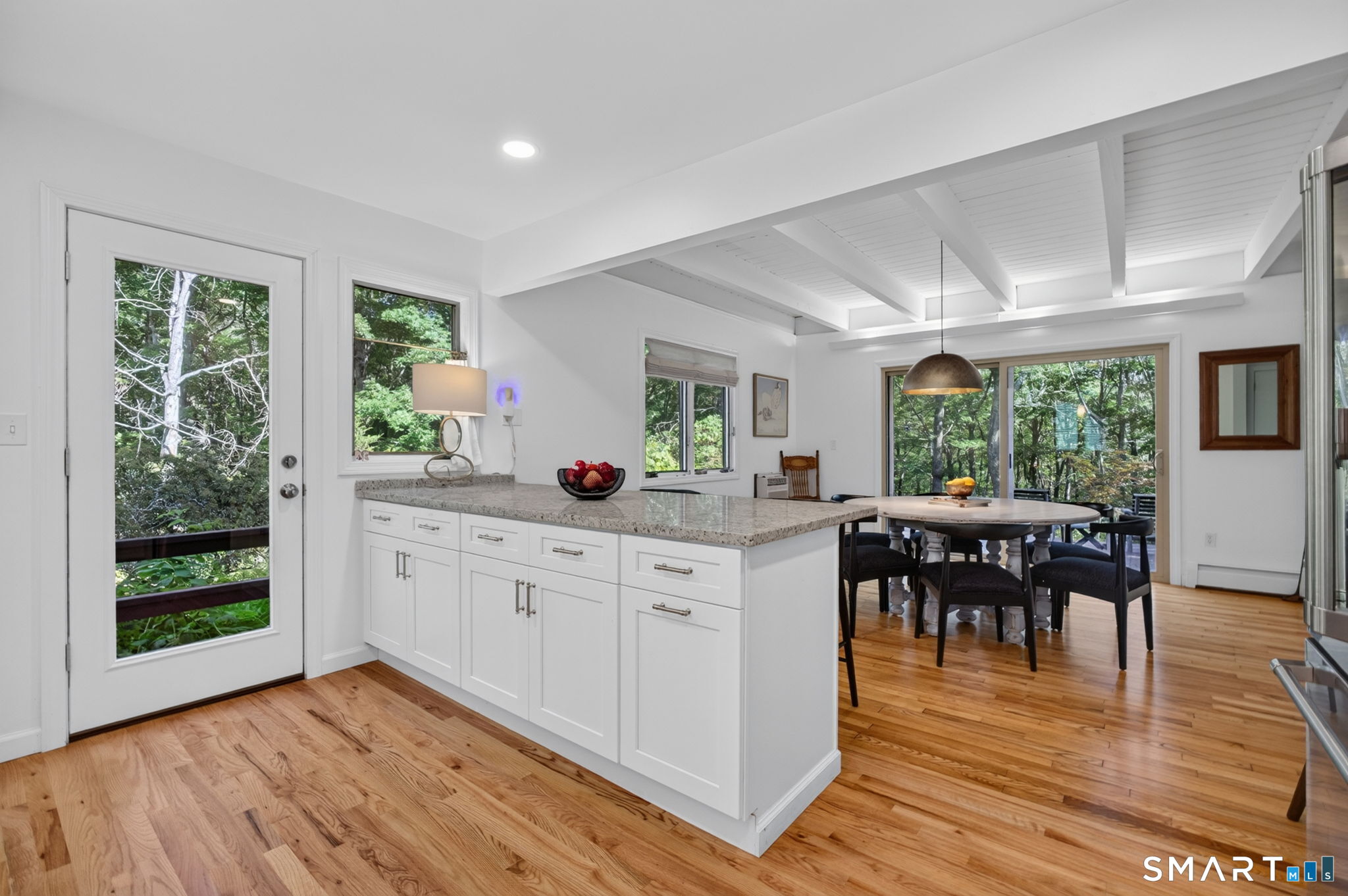 9 Mansewood Road