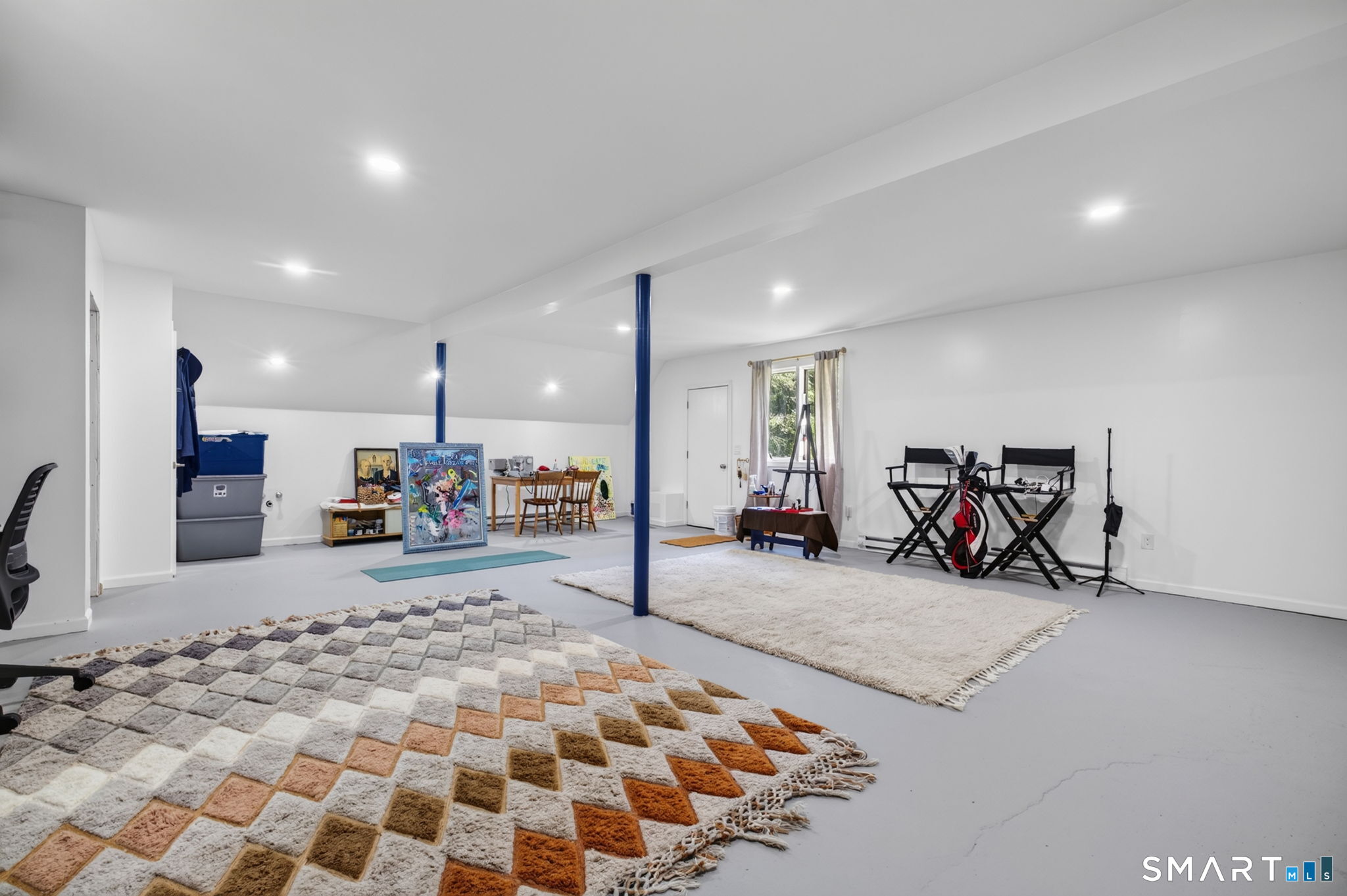 9 Mansewood Road