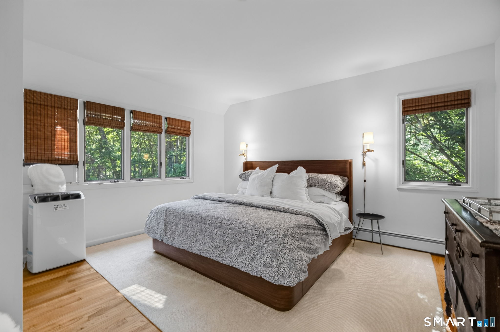 9 Mansewood Road