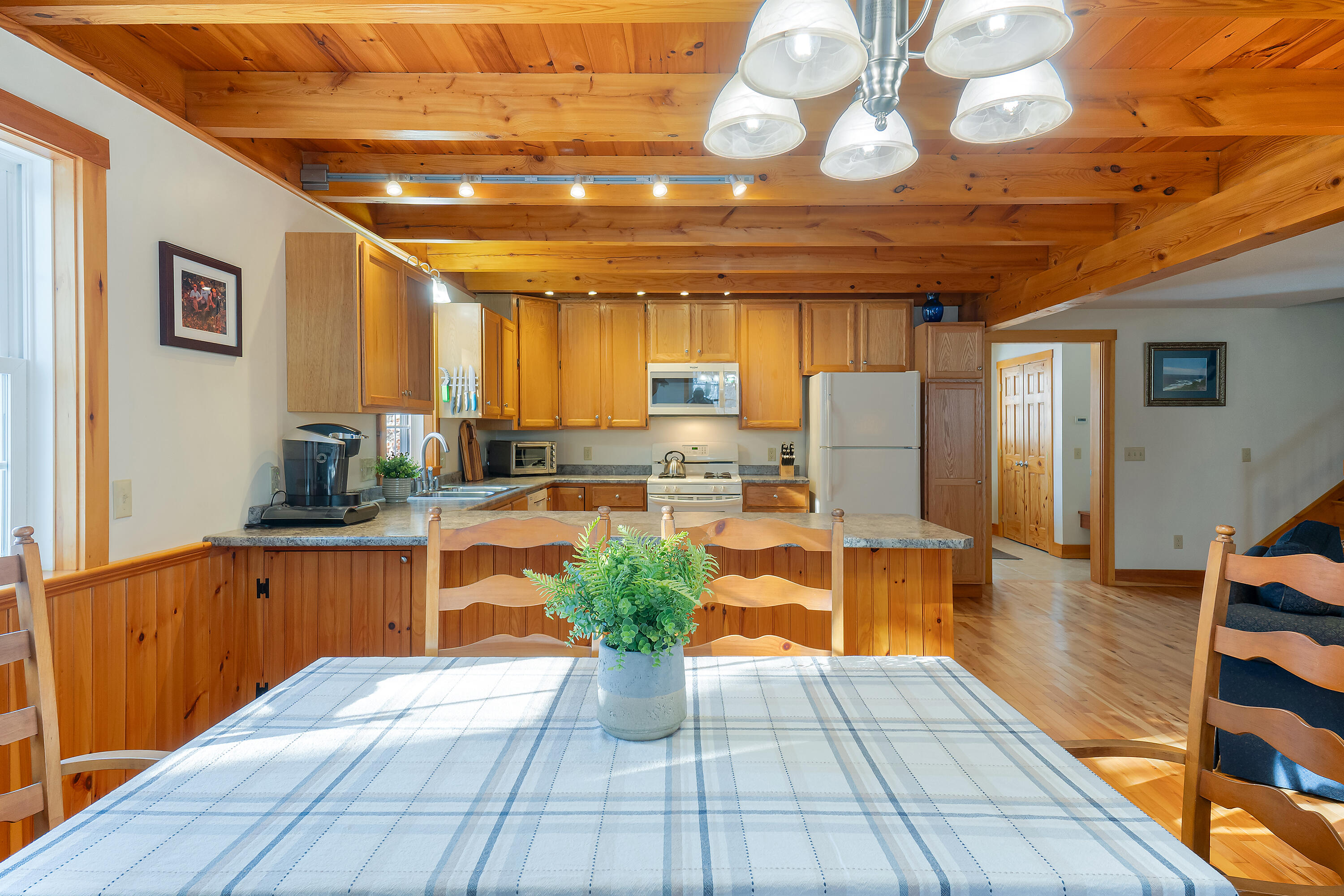 50 Pindo-Polara Road