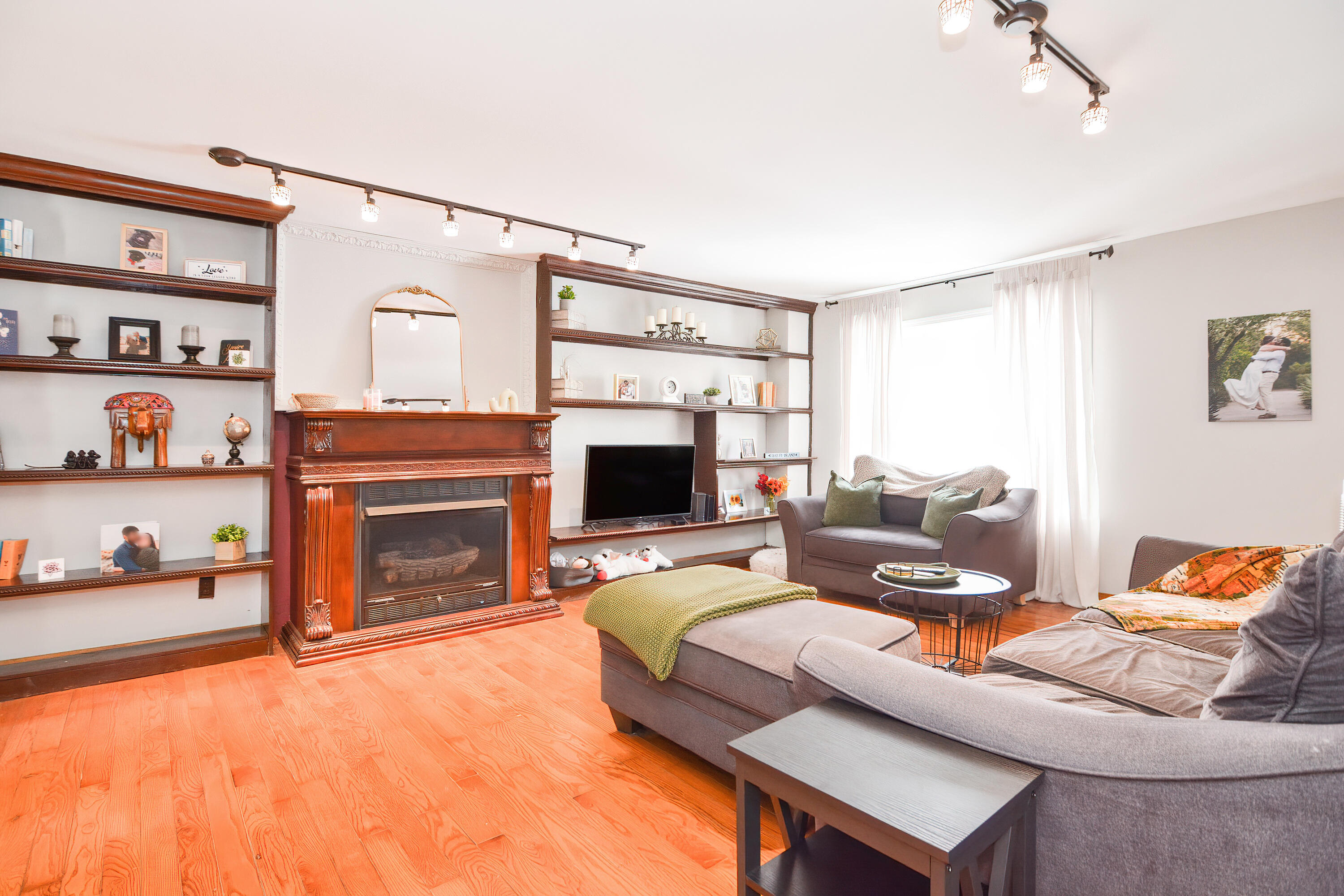 20 Elm Avenue