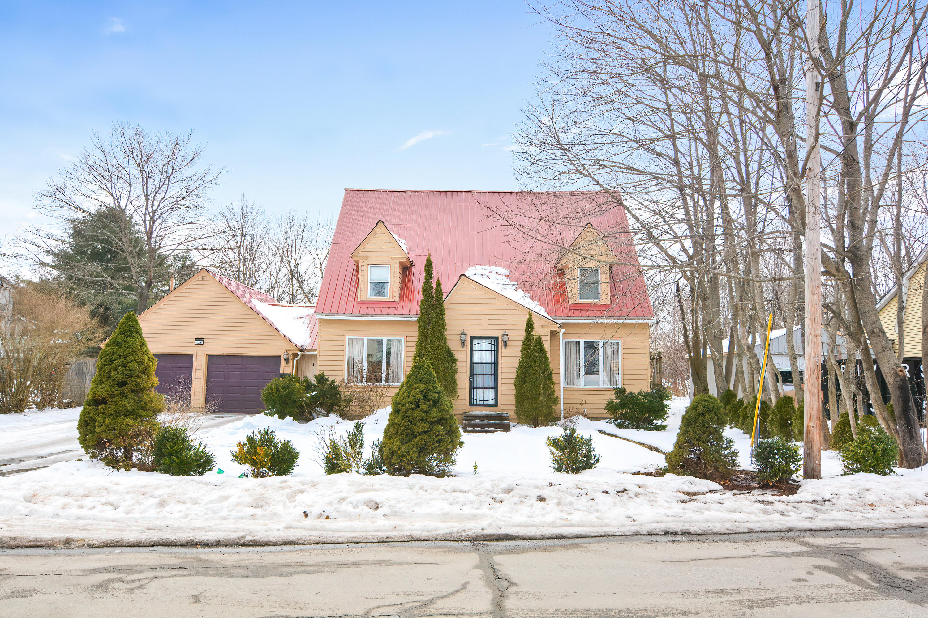 20 Elm Avenue