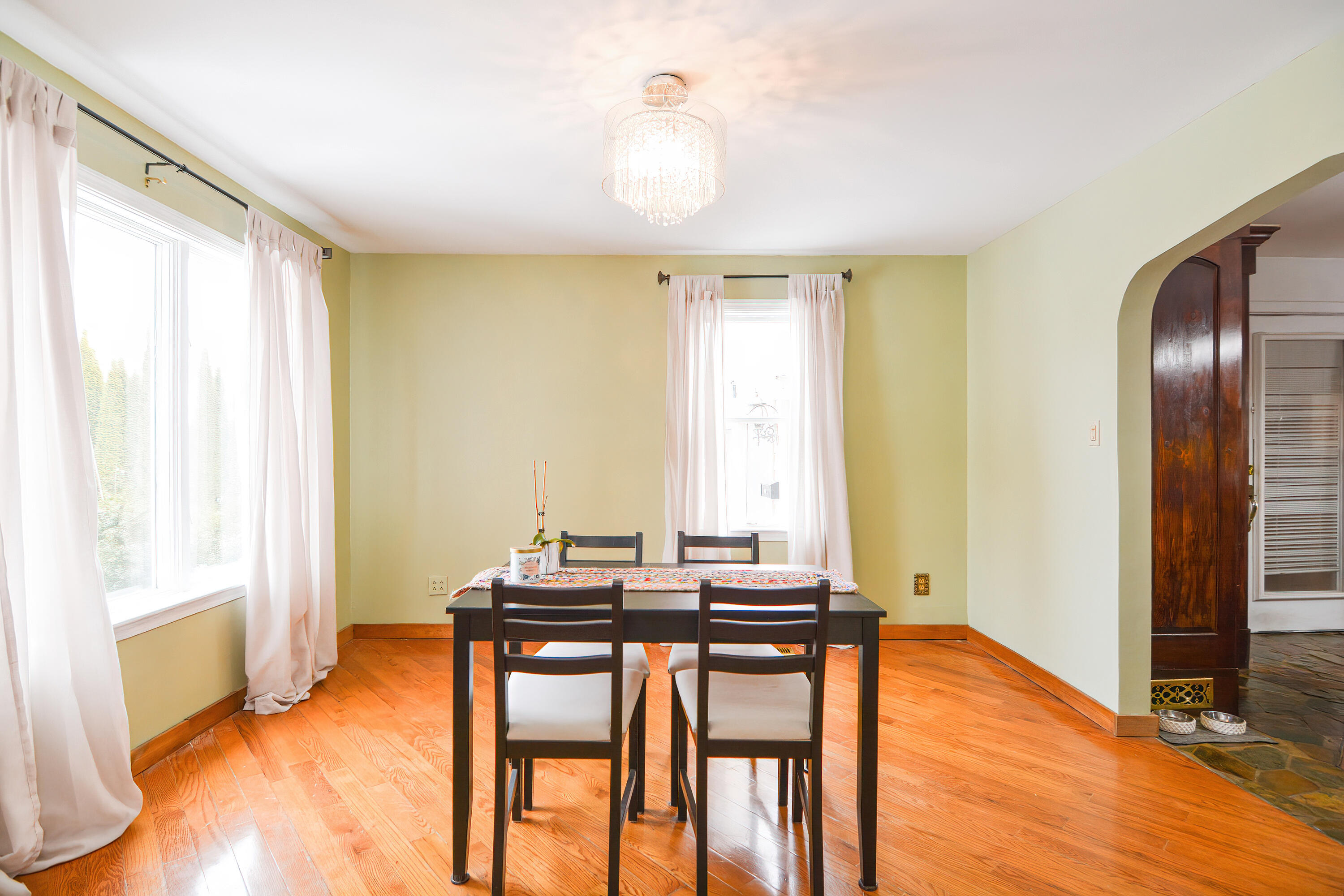 20 Elm Avenue