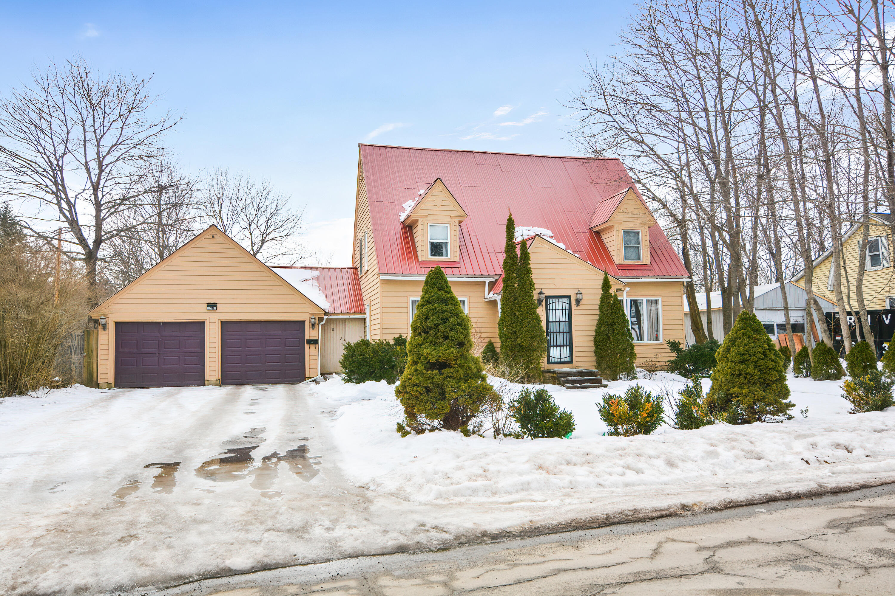 20 Elm Avenue
