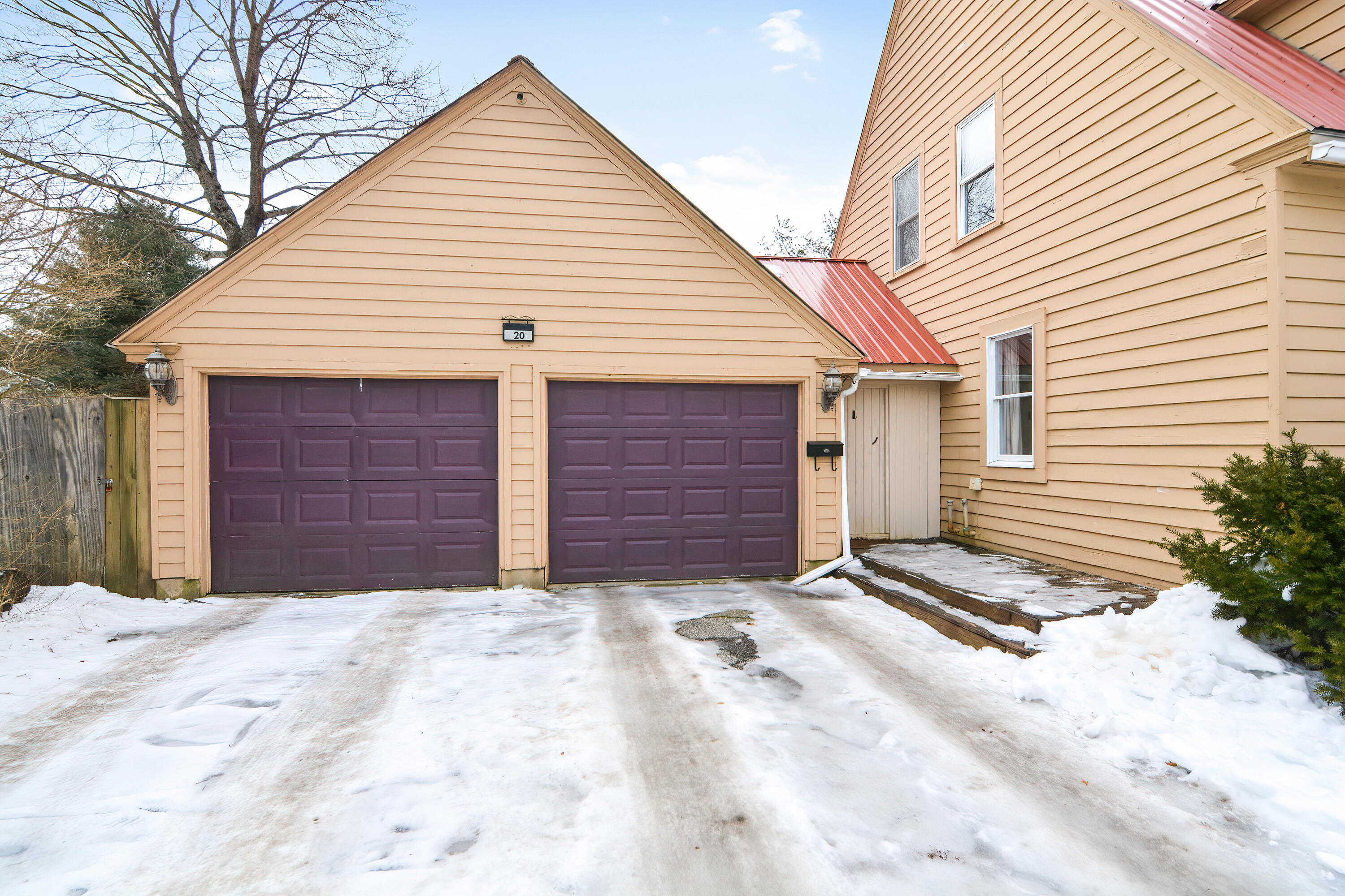 20 Elm Avenue