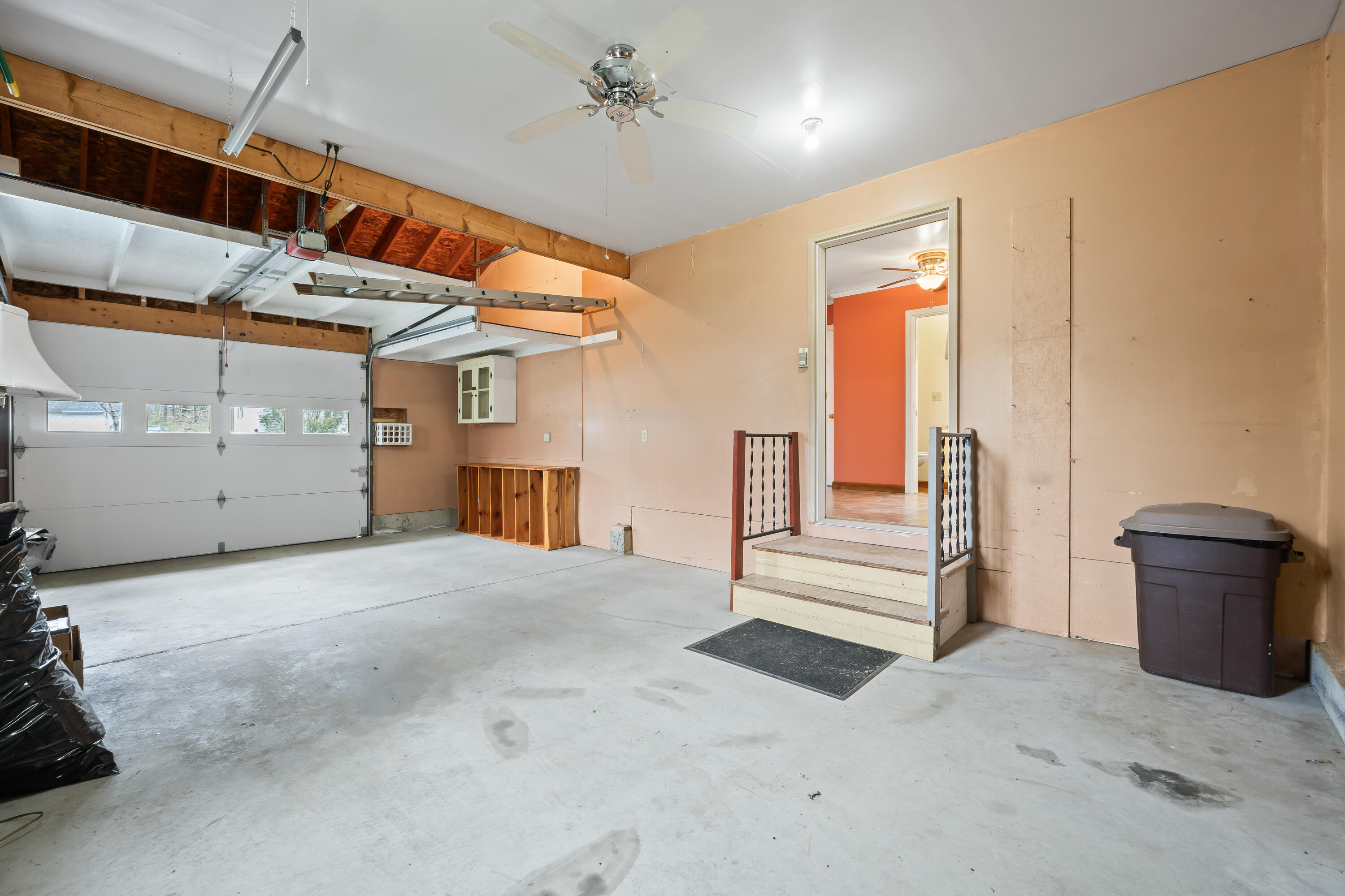 7 Hinkley Street