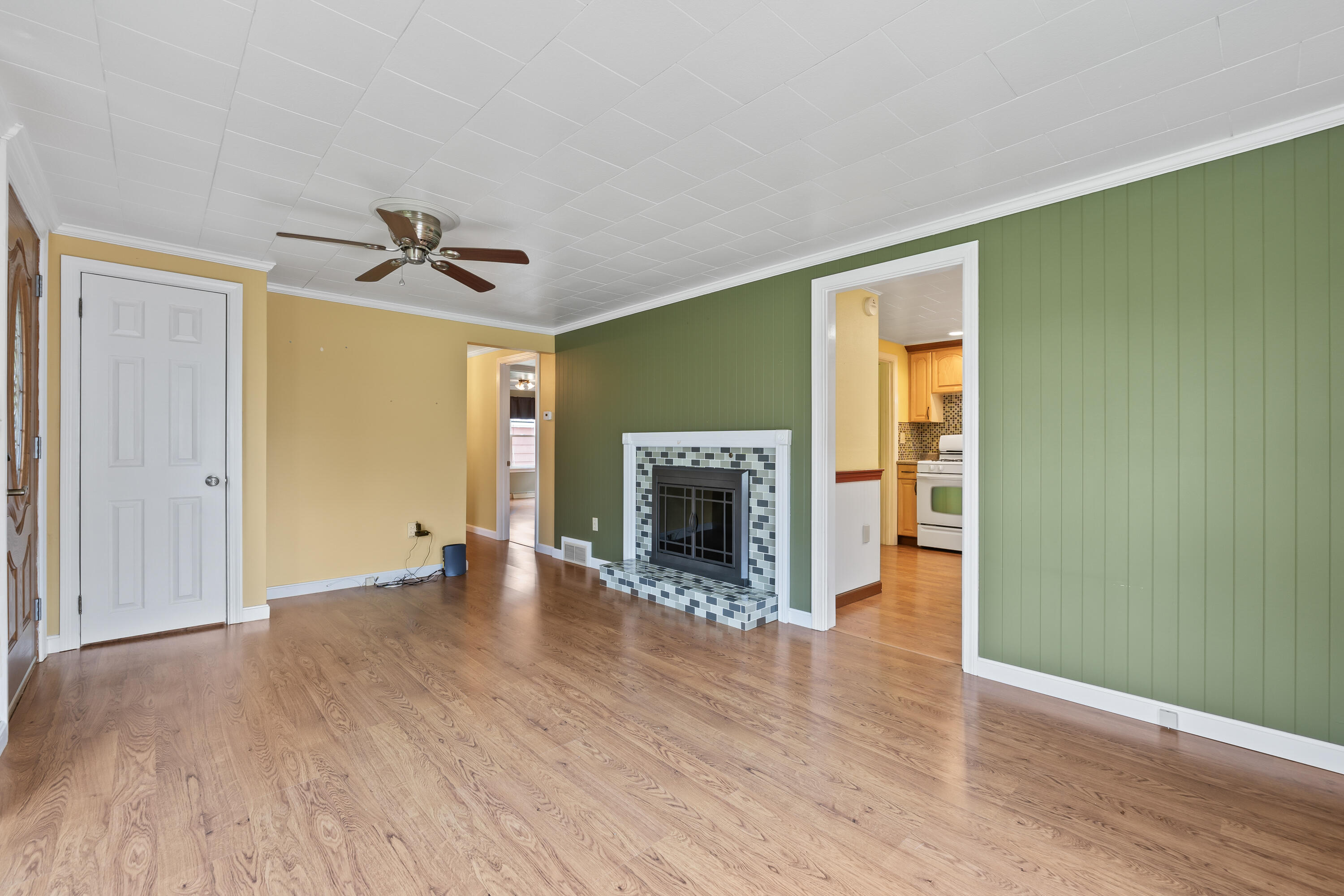 7 Hinkley Street