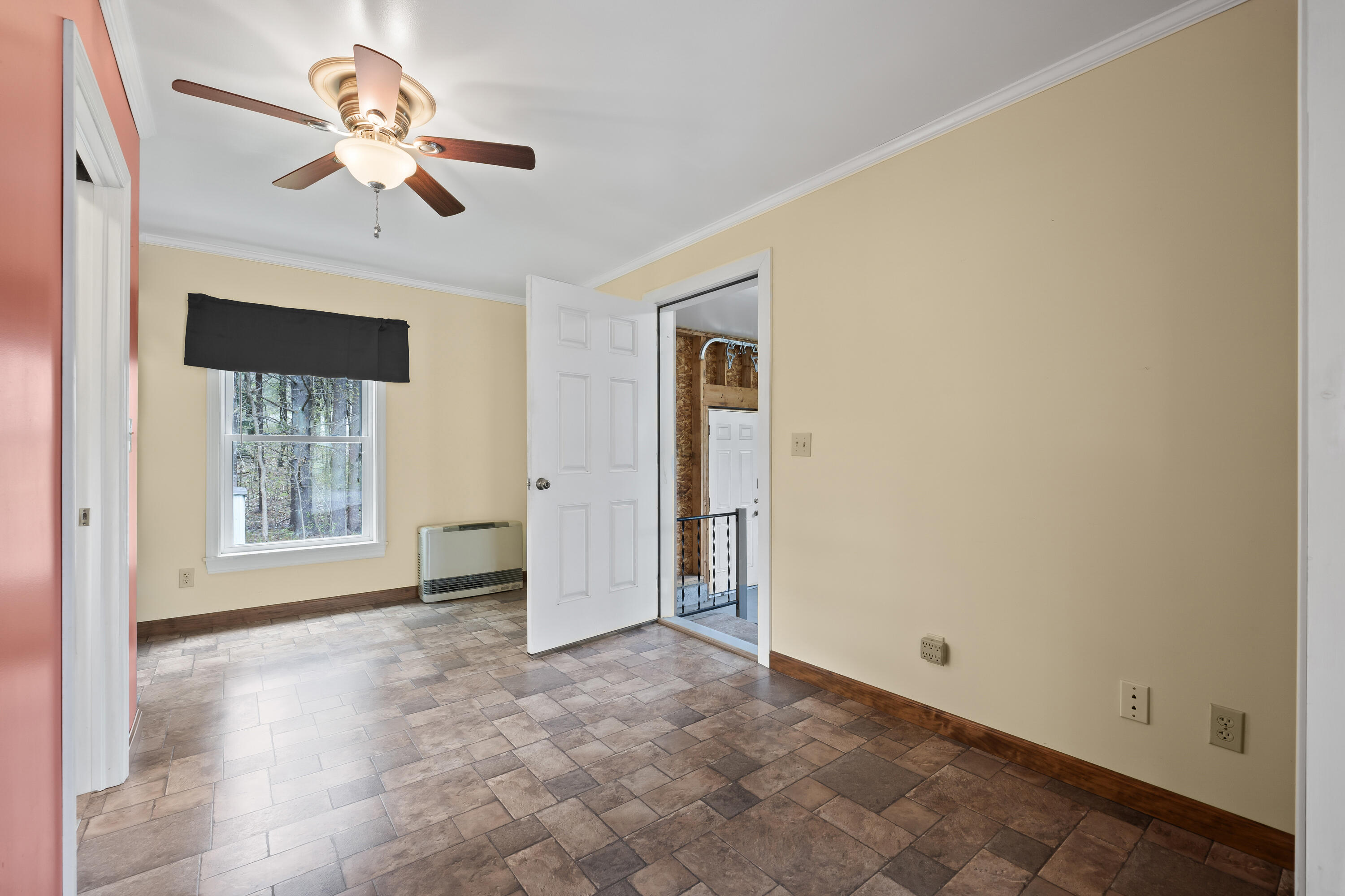 7 Hinkley Street