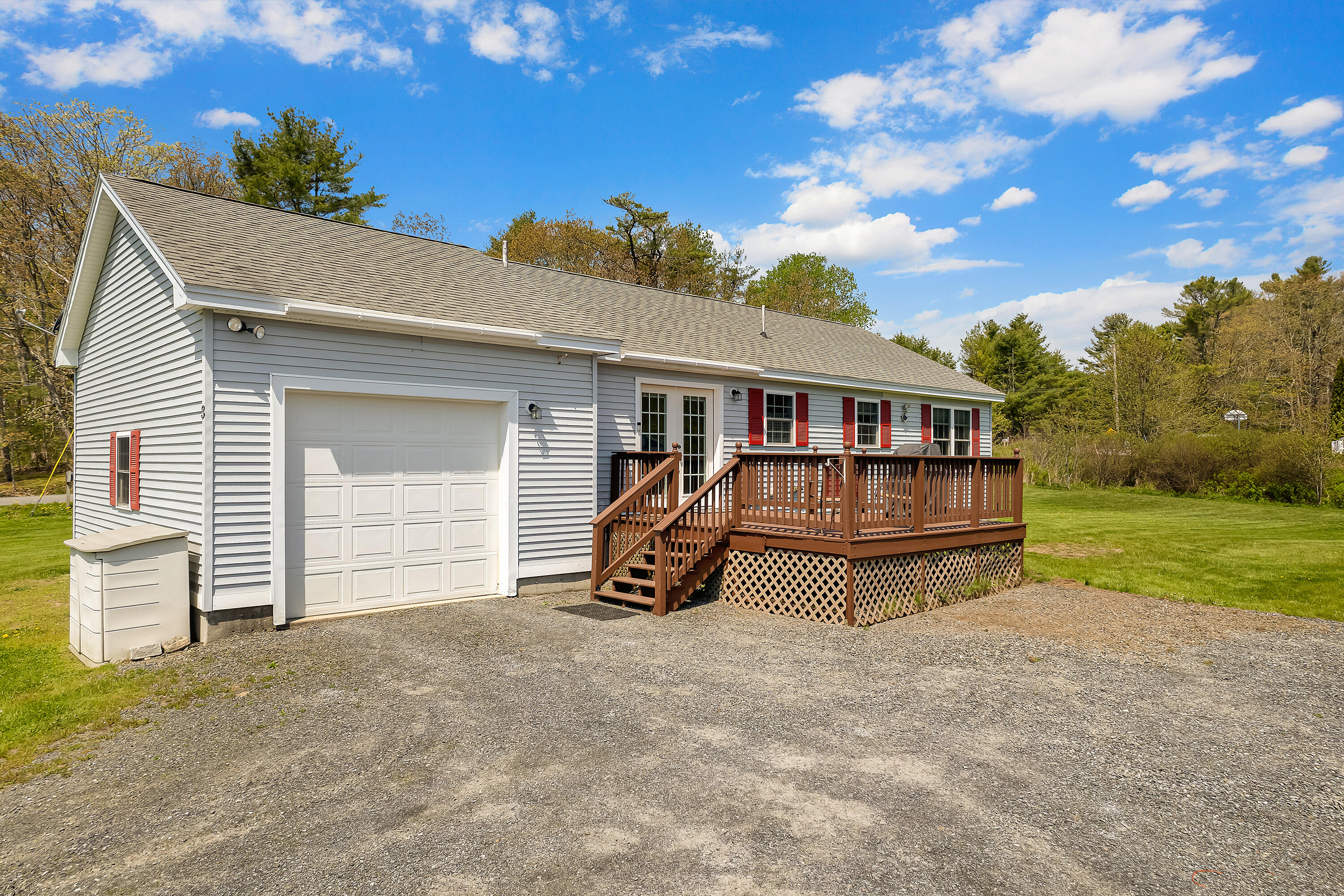 3 Hickory Drive