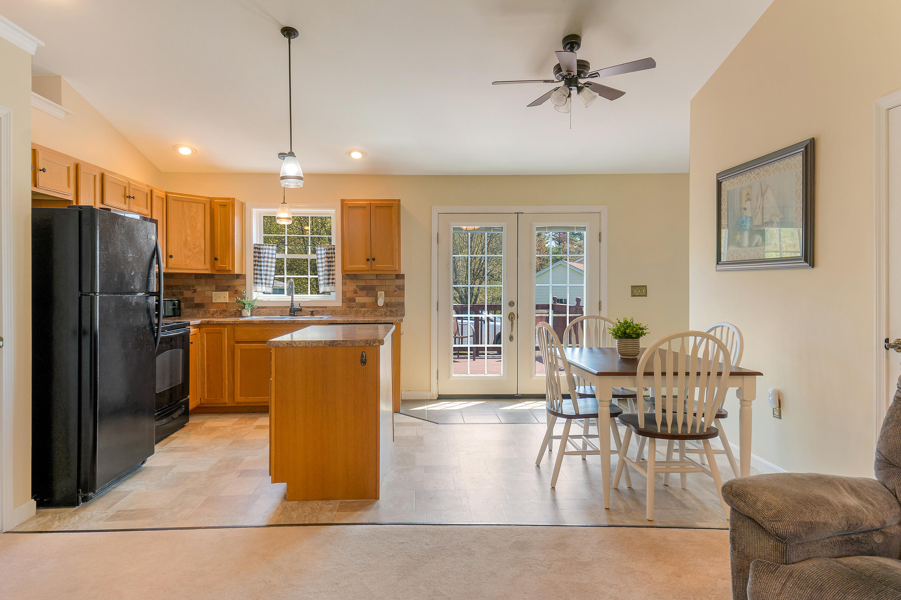 3 Hickory Drive