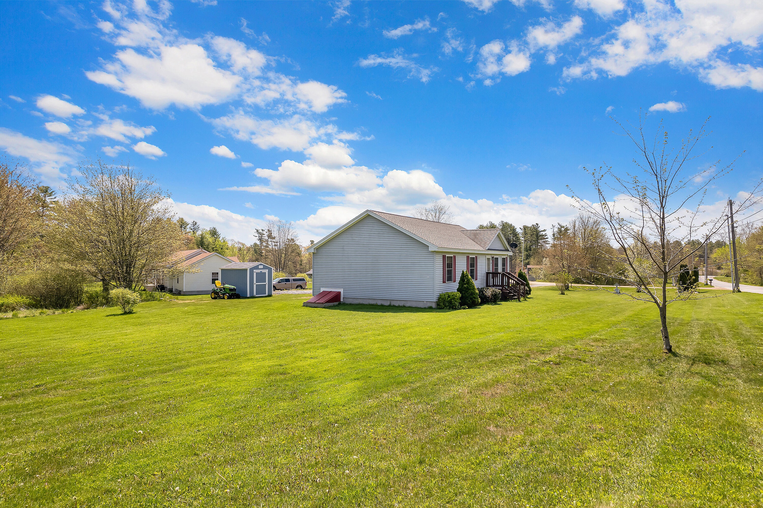 3 Hickory Drive