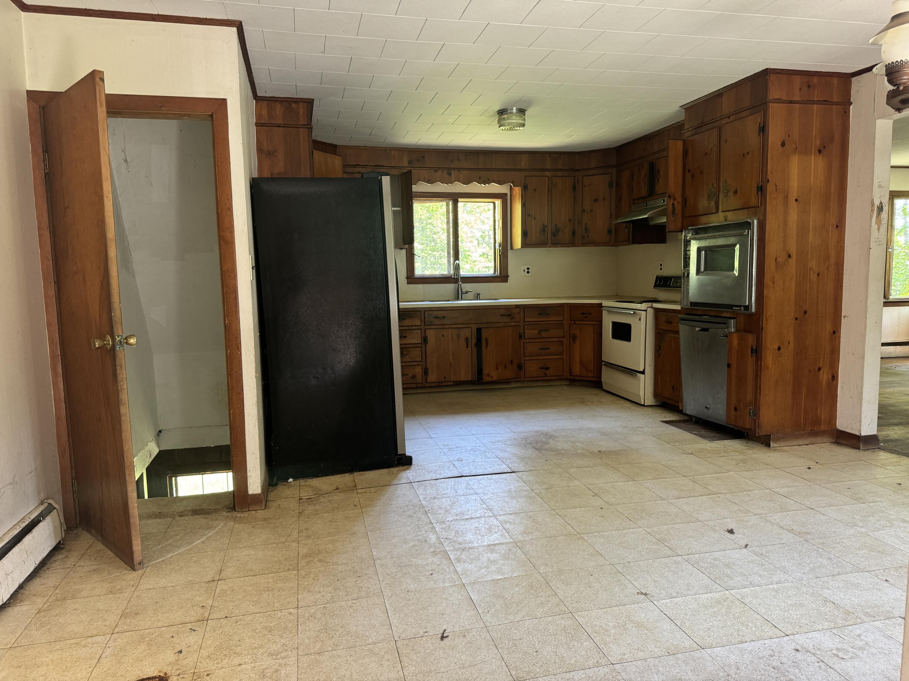 407 Lowelltown Road