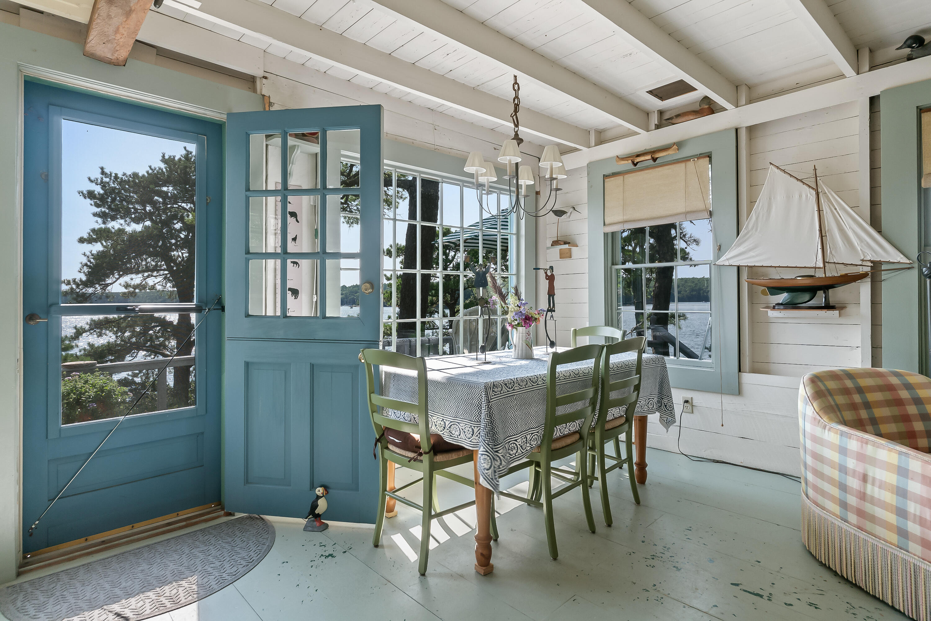 136 Brooks Cove Road