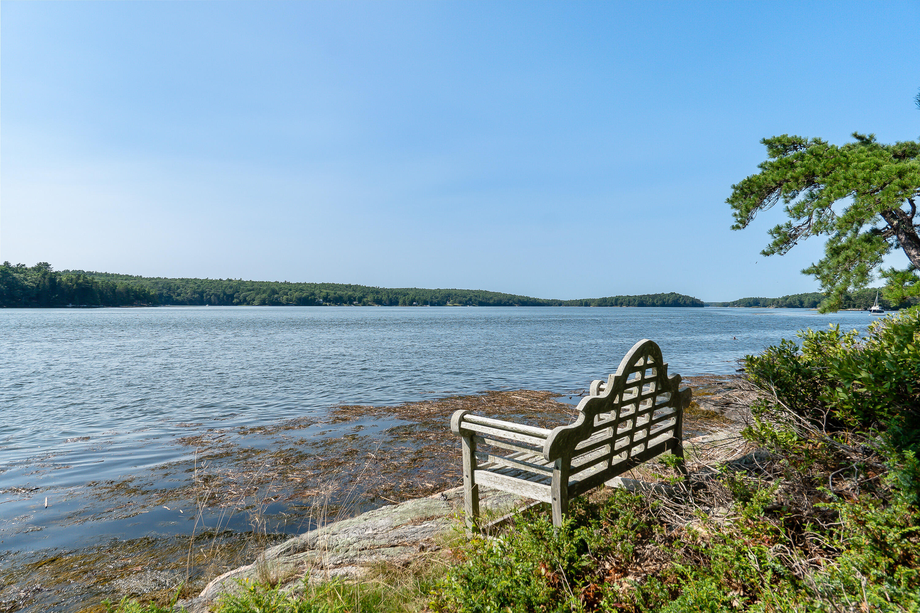 136 Brooks Cove Road