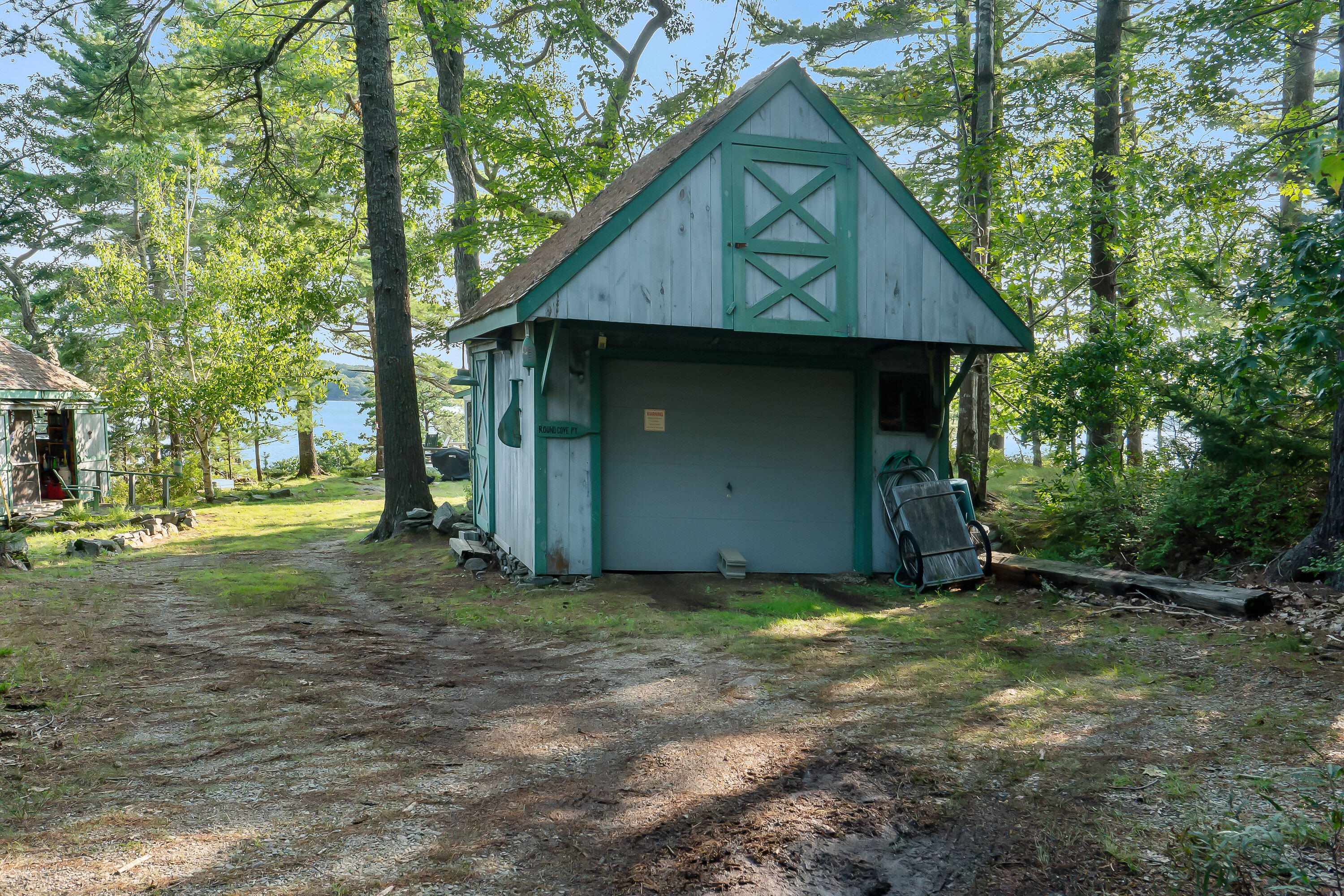 136 Brooks Cove Road