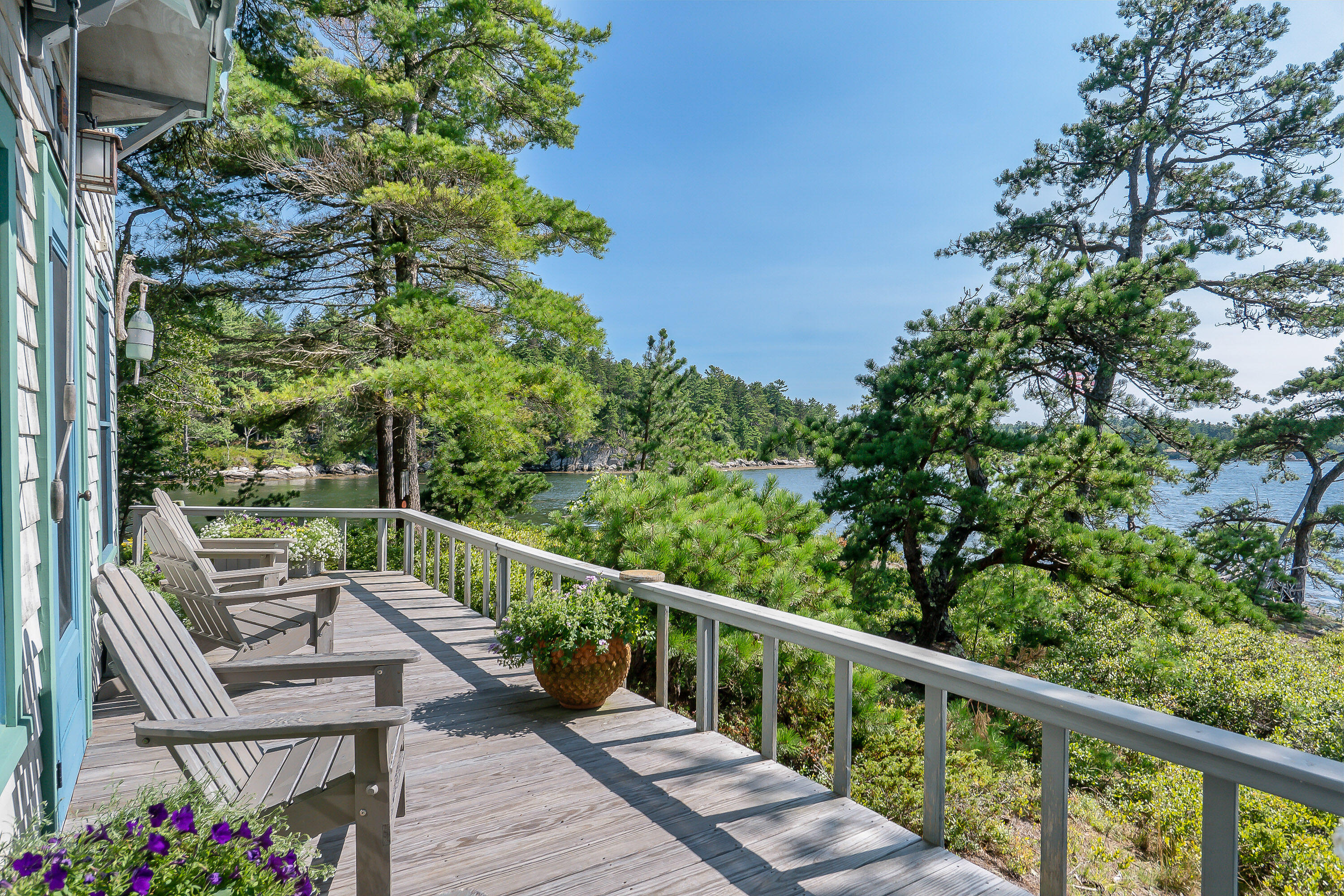 136 Brooks Cove Road