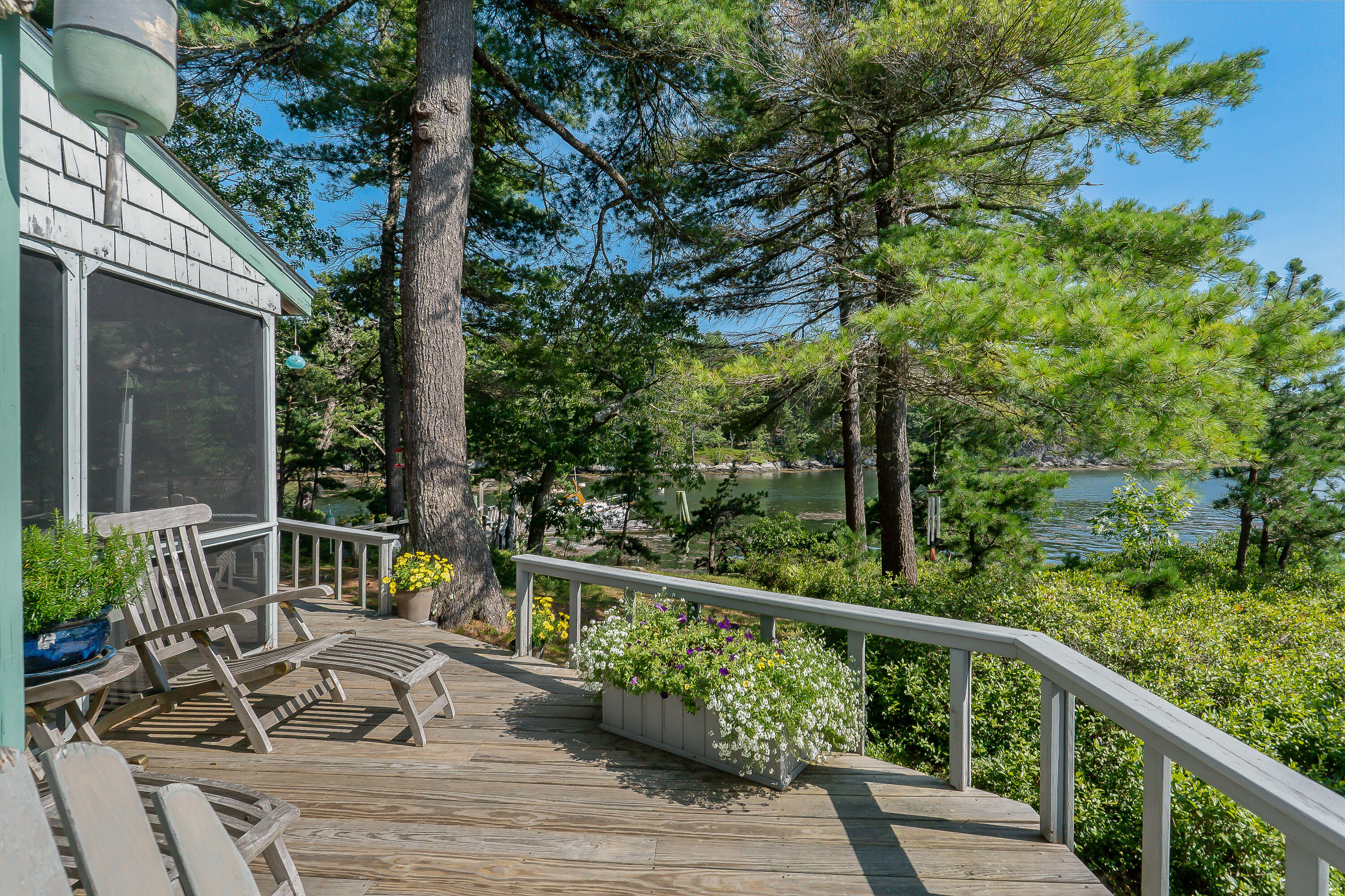 136 Brooks Cove Road