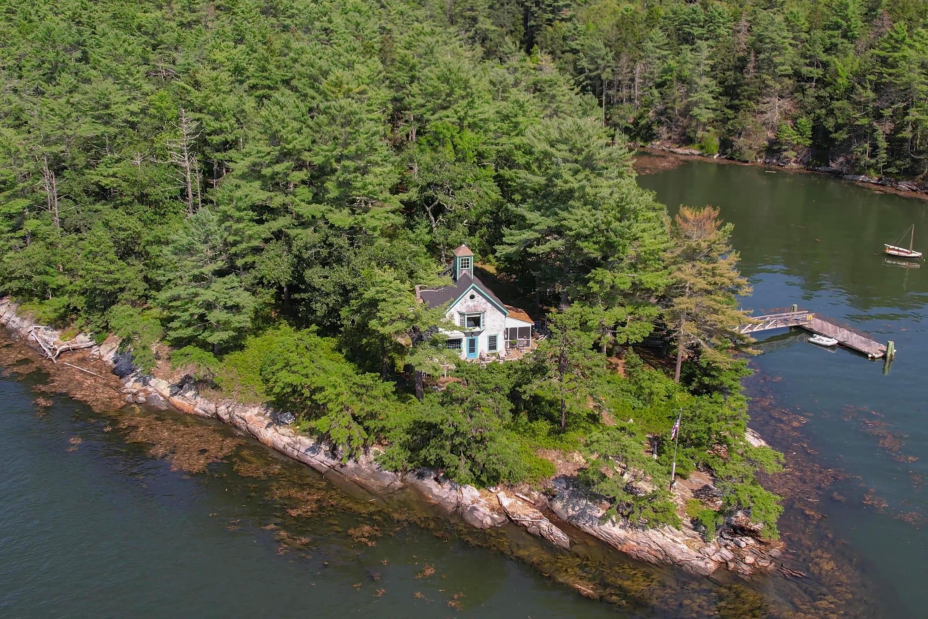 136 Brooks Cove Road