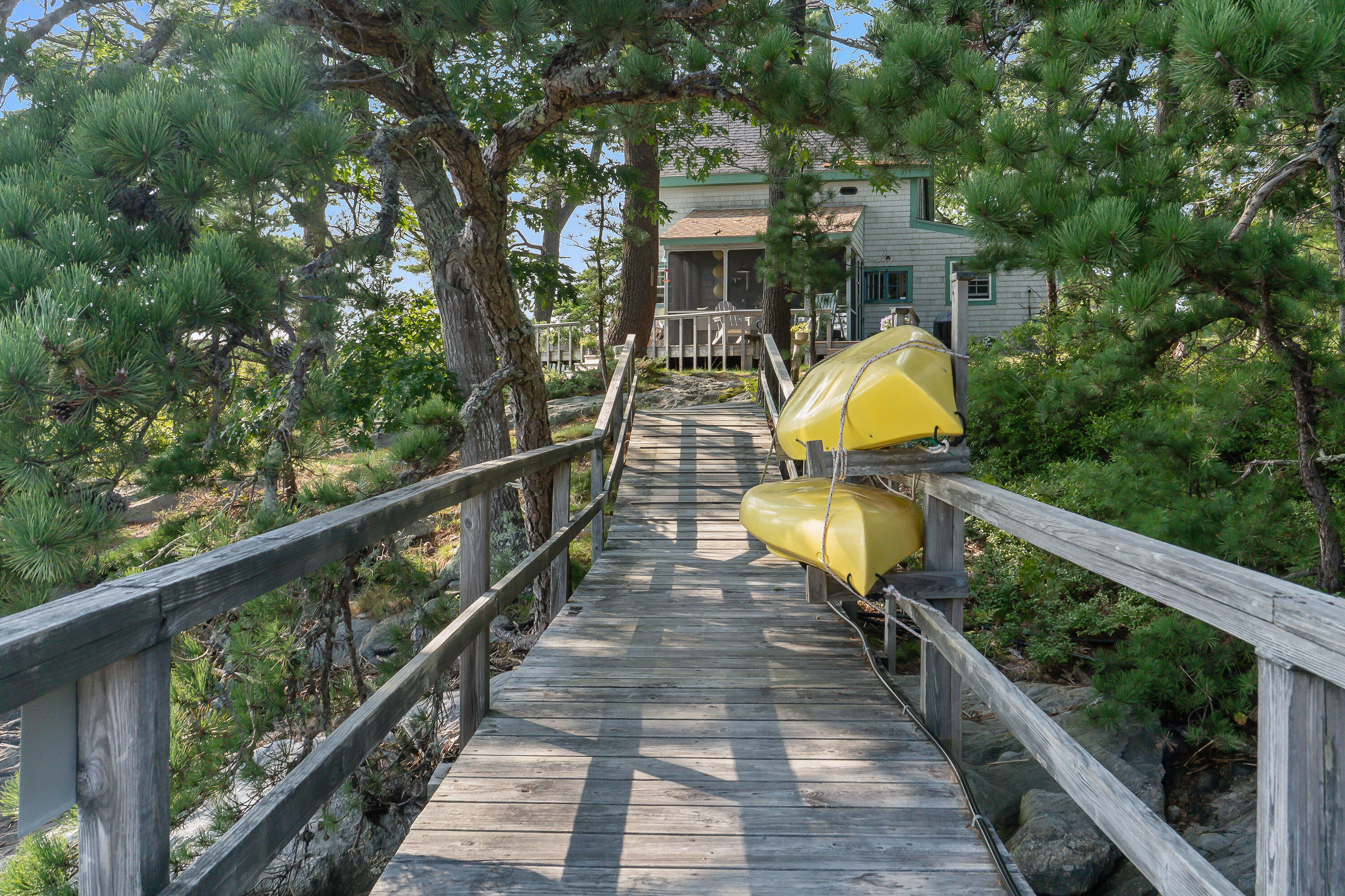 136 Brooks Cove Road