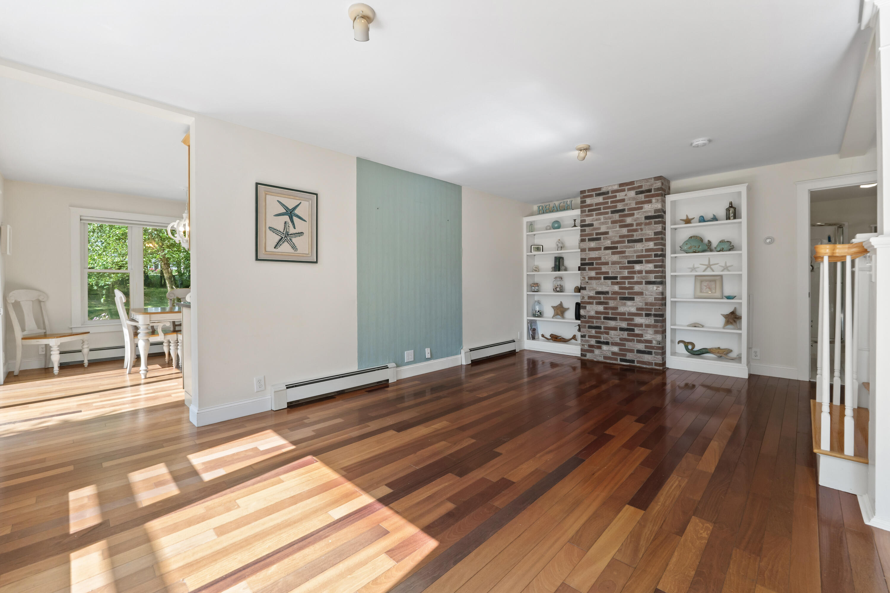 5 Hillside Place, 1