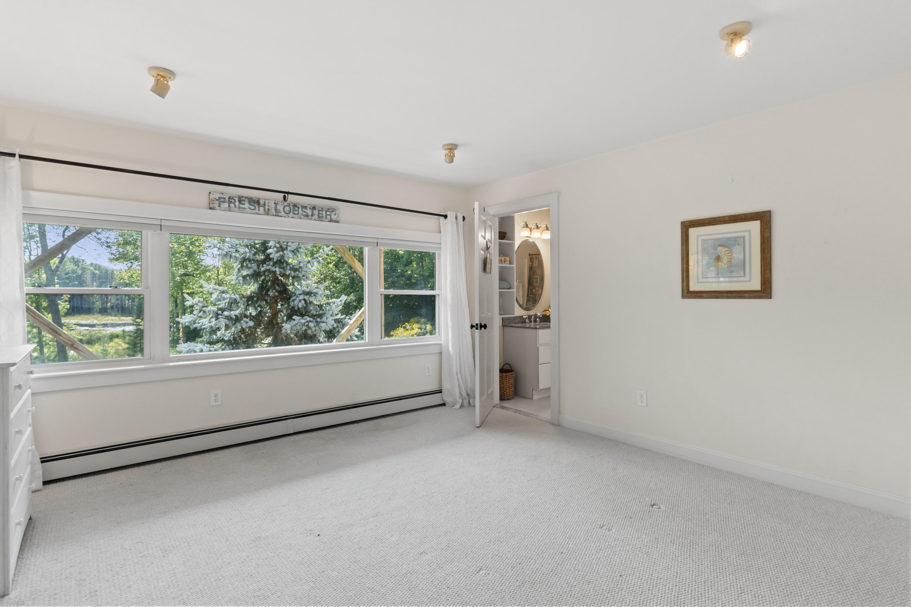 5 Hillside Place, 1