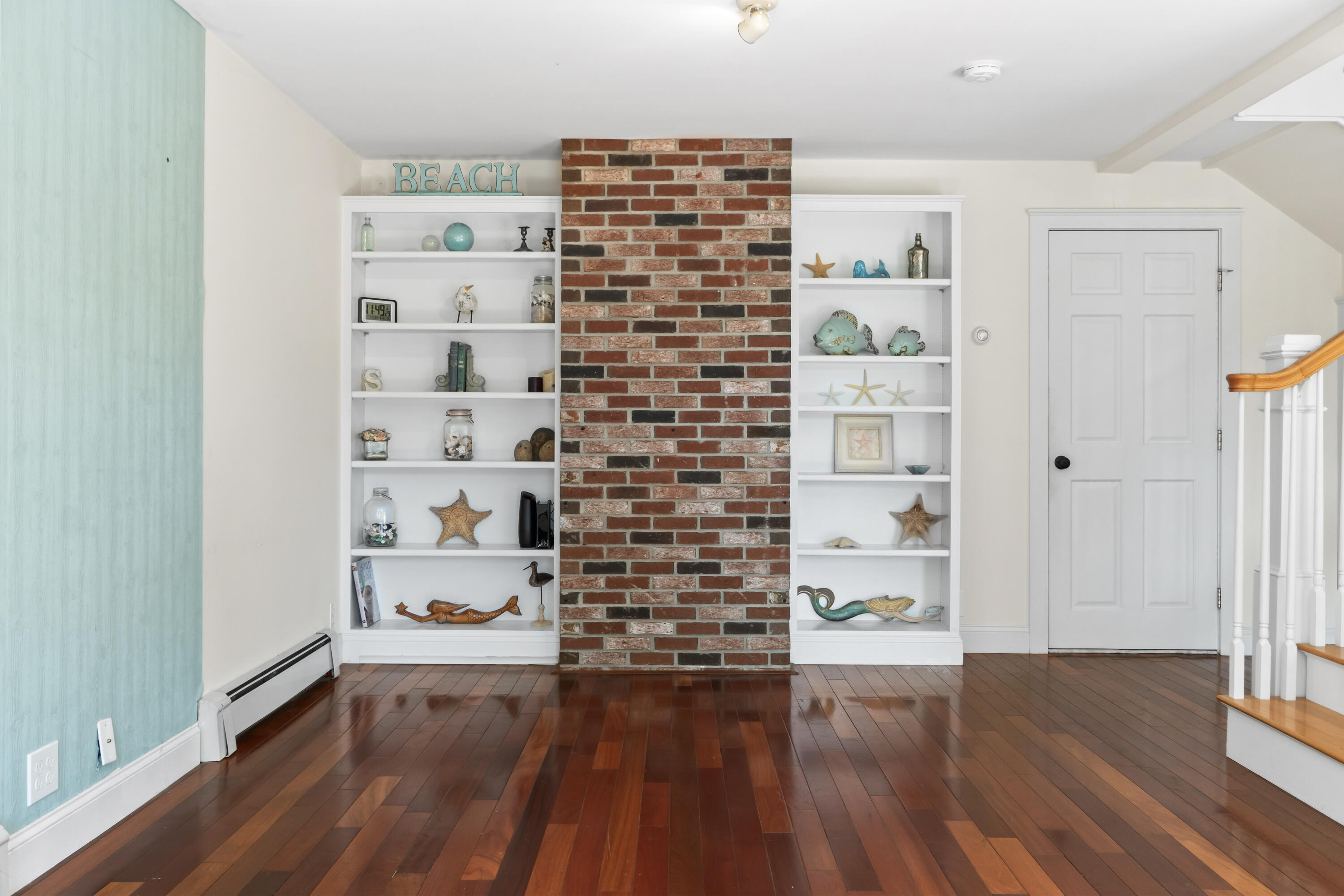5 Hillside Place, 1