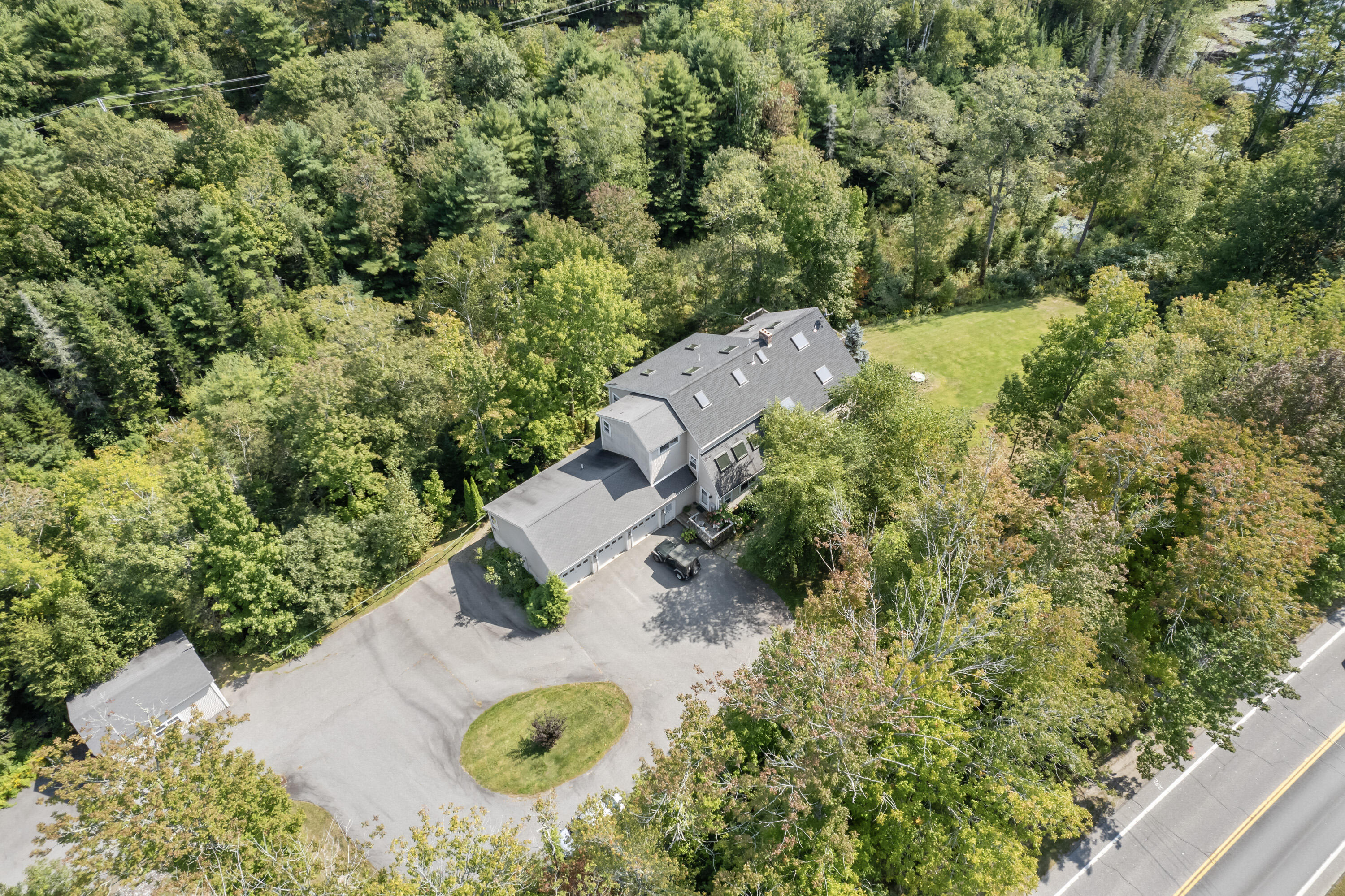 5 Hillside Place, 1