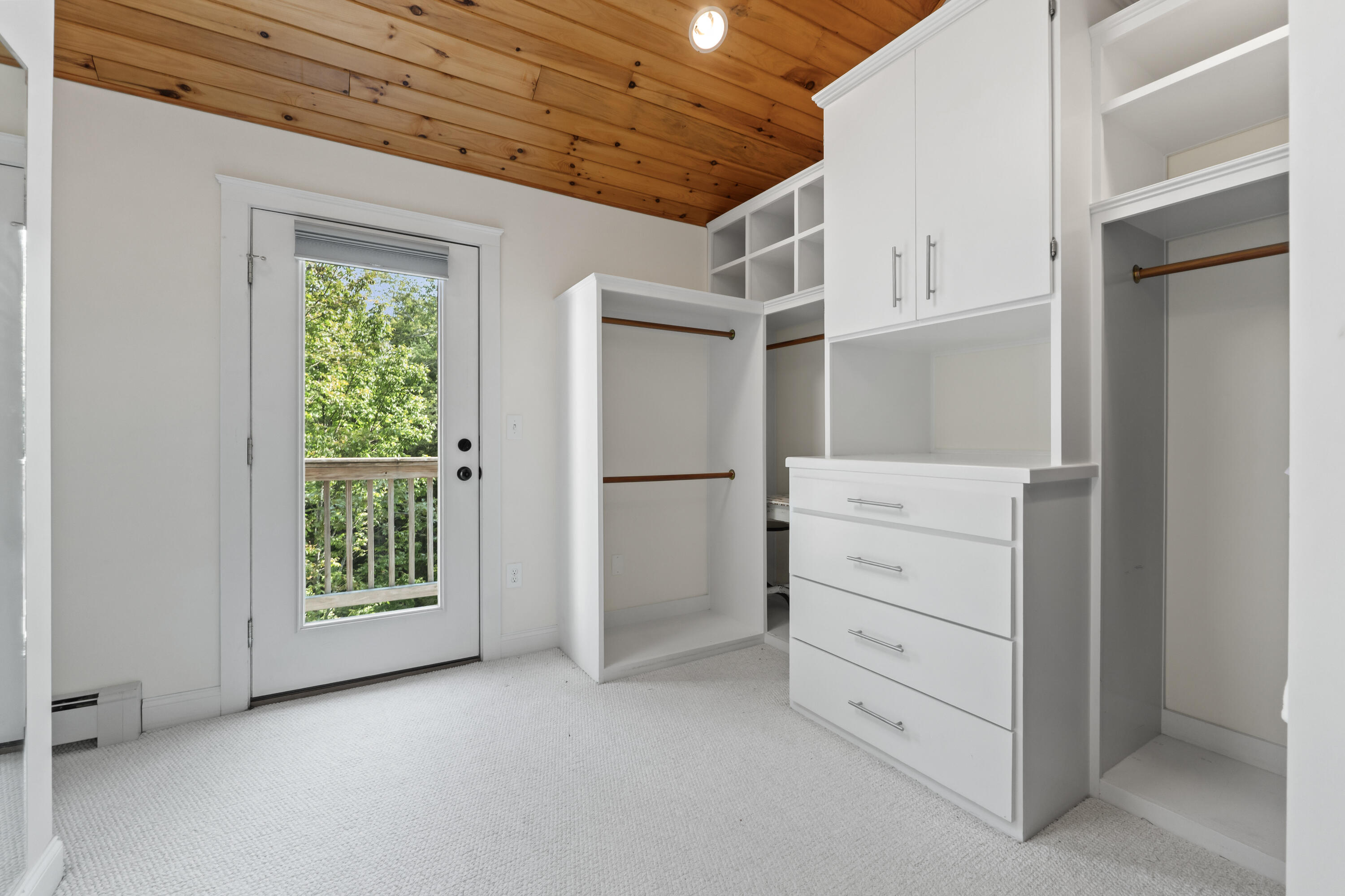 5 Hillside Place, 1