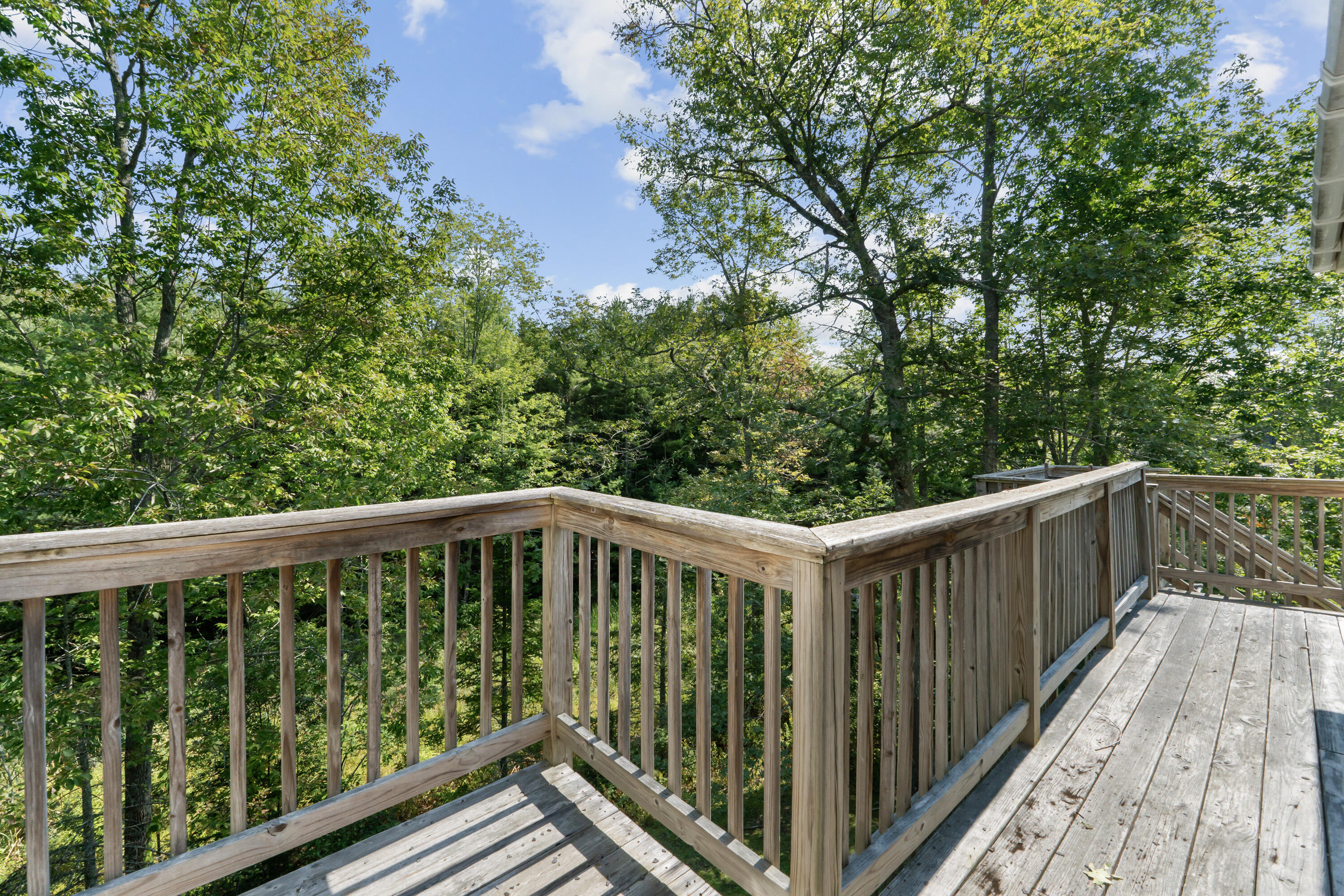 5 Hillside Place, 1