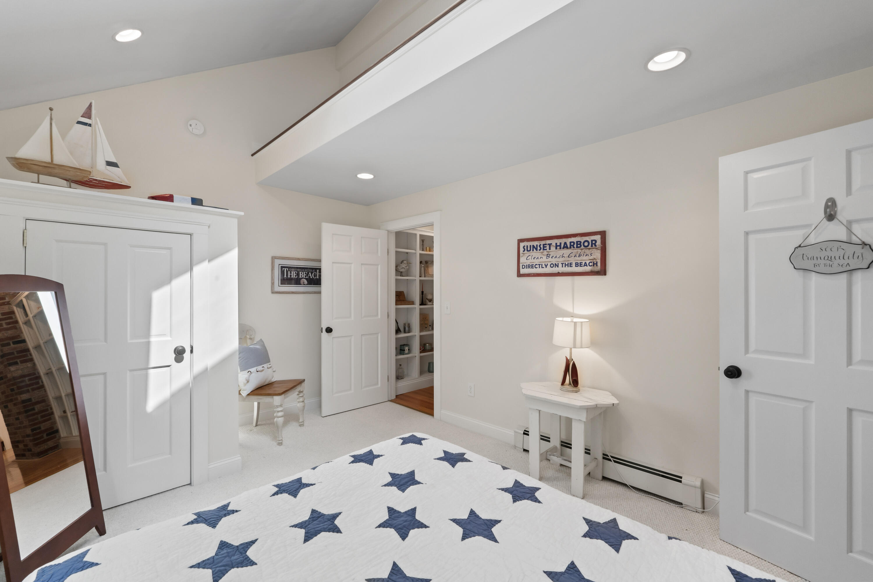 5 Hillside Place, 1